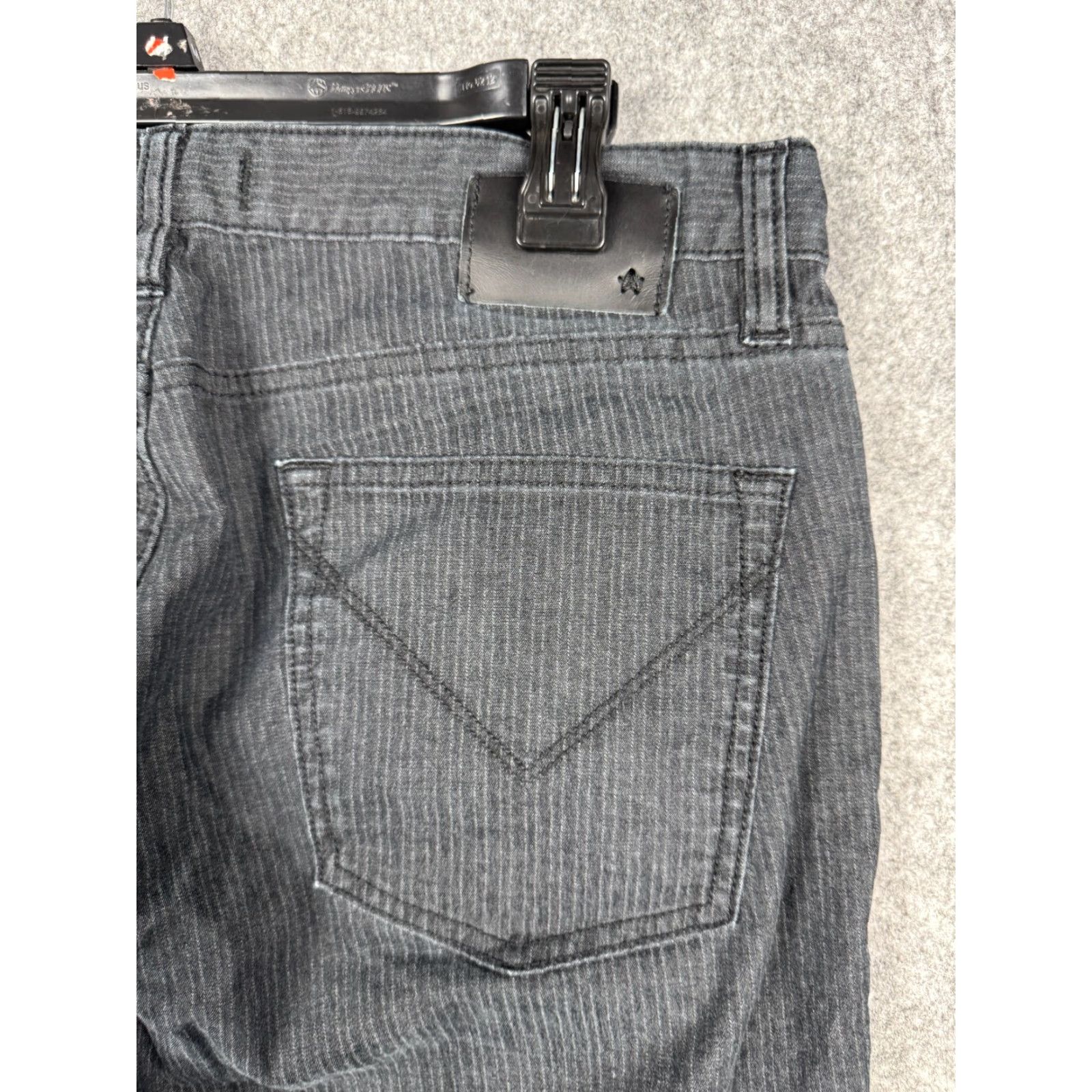 John Varvatos John Varvatos Jeans Mens 33 Pin Stripe Charcoal Gray Cotton Blend Denim Slim Straight 5-Pocket Belt Loops Belted Pockets Slimming Size US 33 - 4 Thumbnail