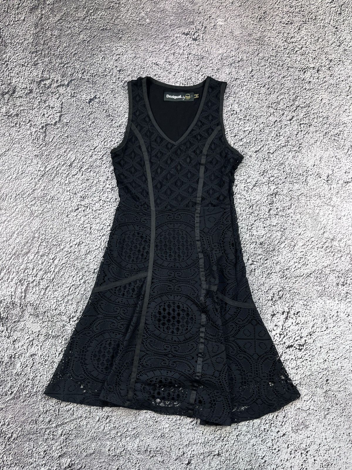 Desigual Vintage Desigual Black Geometric Lace Sleeveless Dress Size S / US 4 / IT 40 - 1 Thumbnail