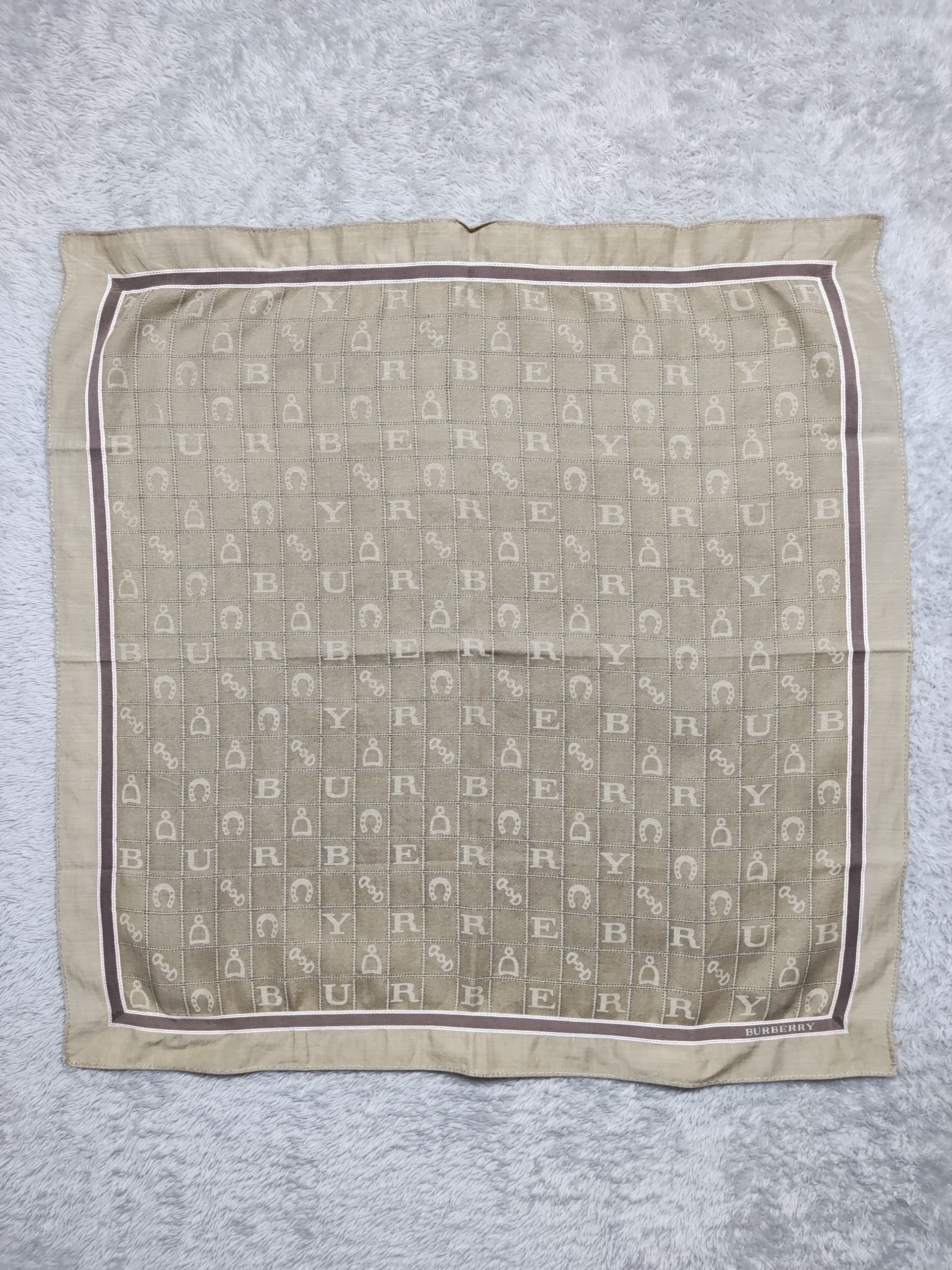 Burberry Vintage Burberry & Yves Saint Laurent (5 Pcs) Handkerchief Size ONE SIZE - 17 Thumbnail