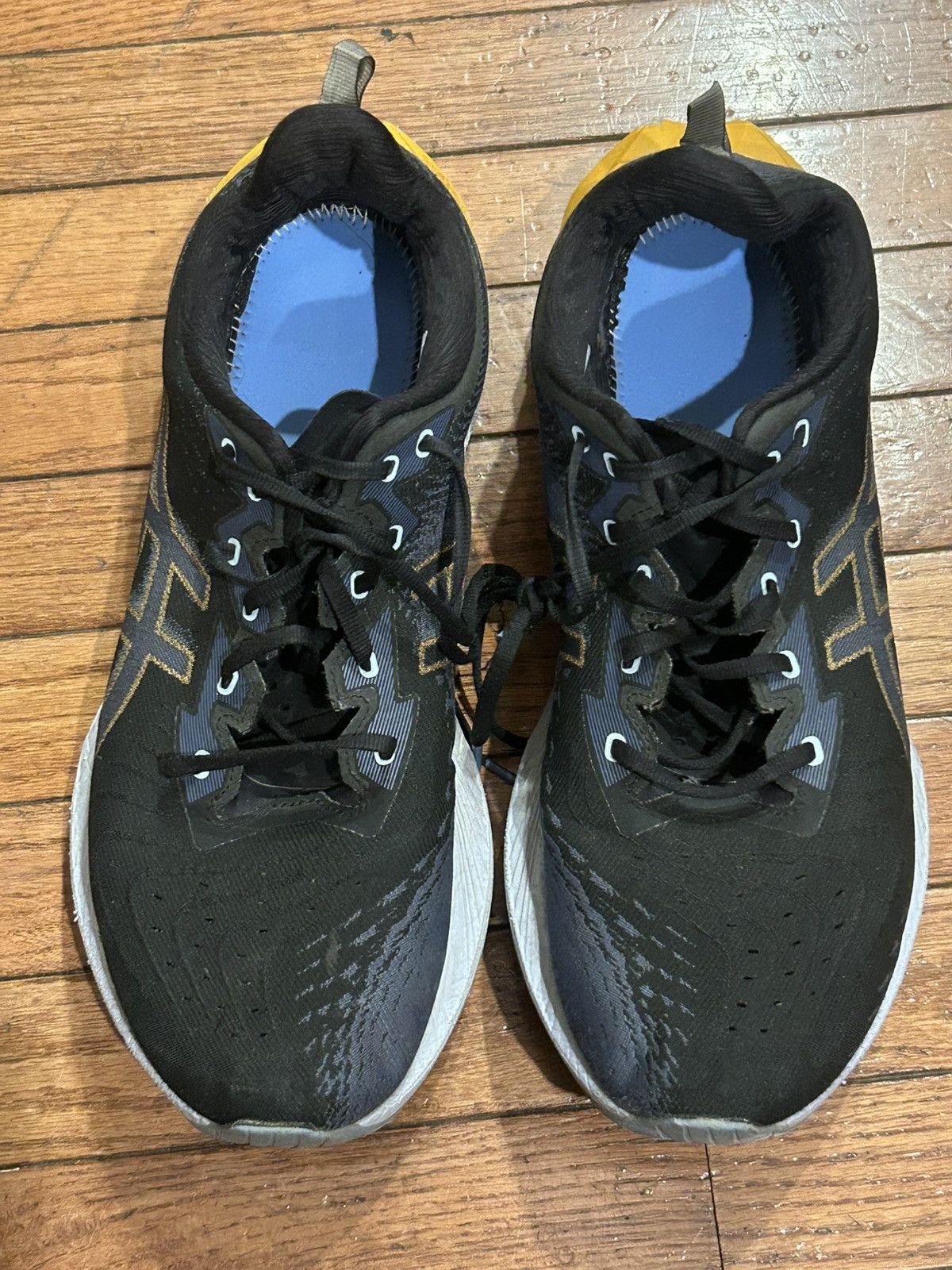 Asics ASICS Men's NOVABLAST 4 Running Shoes, Size US 13 / EU 46 - 2 Thumbnail