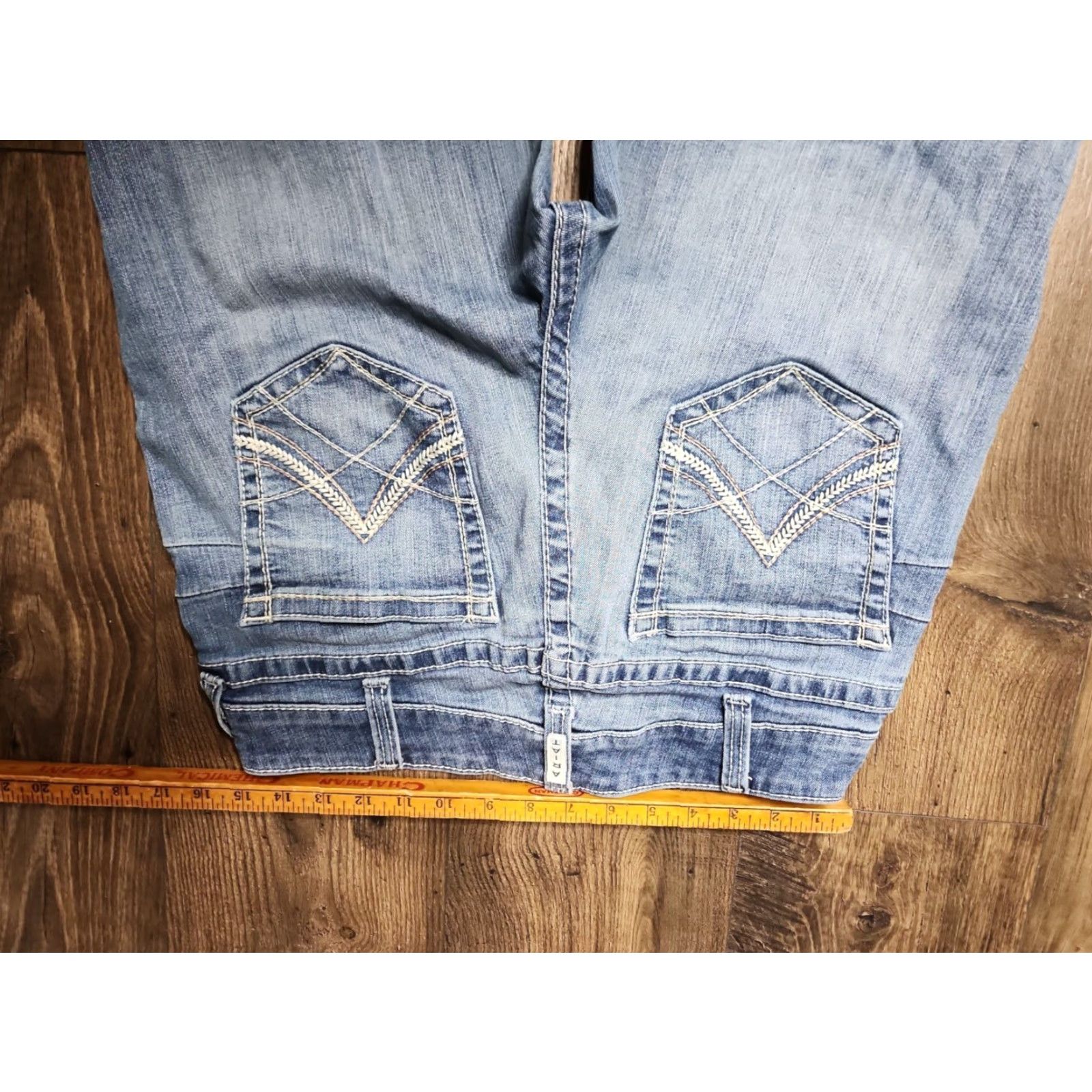 Ariat Womens Ariat Blue Denim Whiskered Bootcut Jeans 32 Regular 5-Pocket City Logo Real Denim Mens? Wait. End. Size 24" / US 00 / IT 34 - 3 Thumbnail
