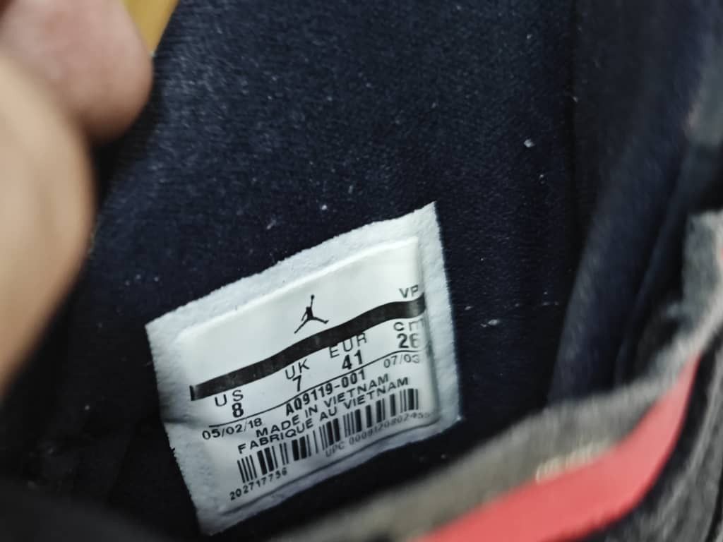 Jordan Brand 🔥 Rare OG Jordan Jumpman Team J “23” Size US 7 / EU 40 - 2 Thumbnail