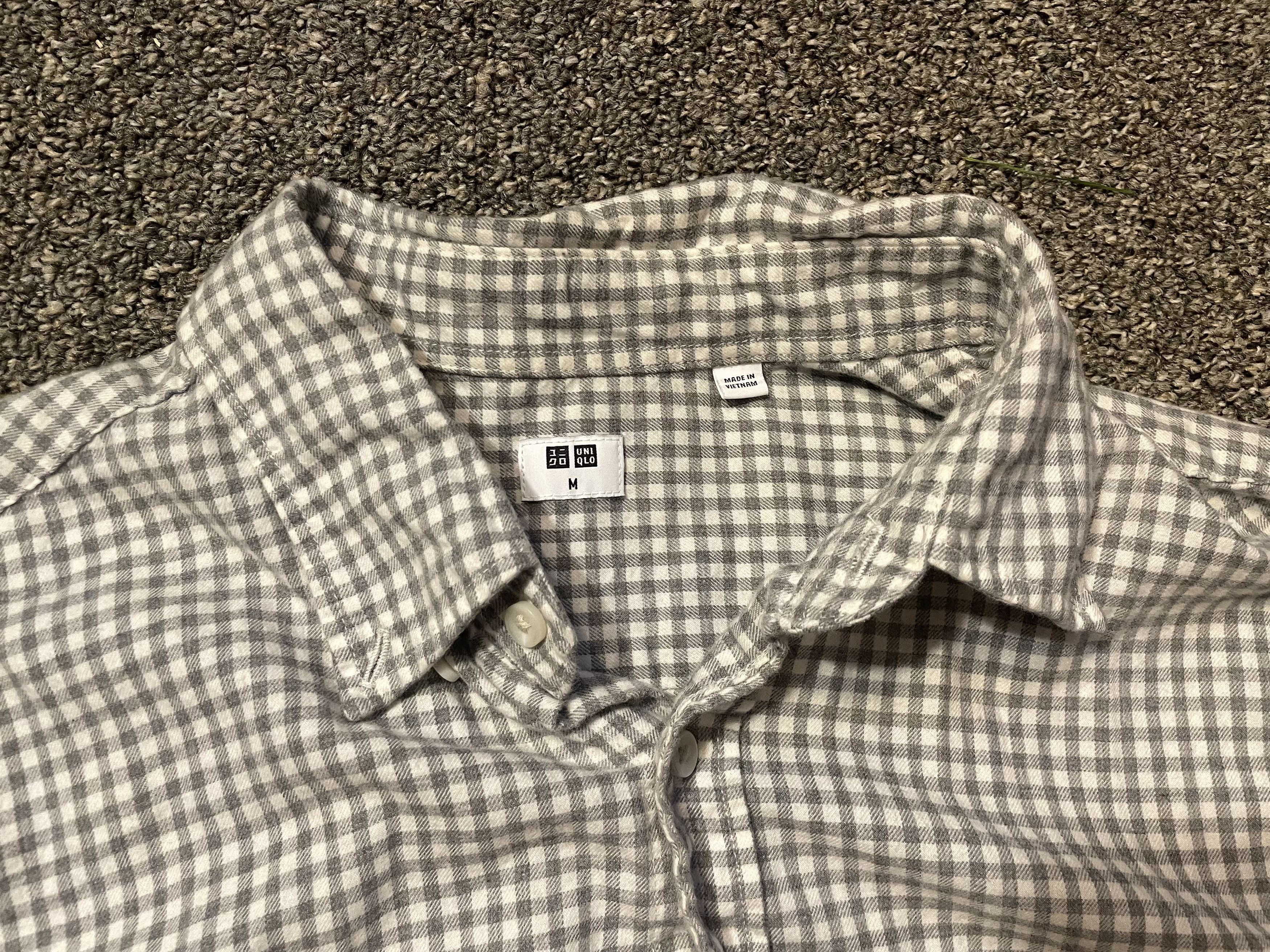 Uniqlo Uniqlo Grey and White Check Flannel Size US M / EU 48-50 / 2 - 2 Thumbnail