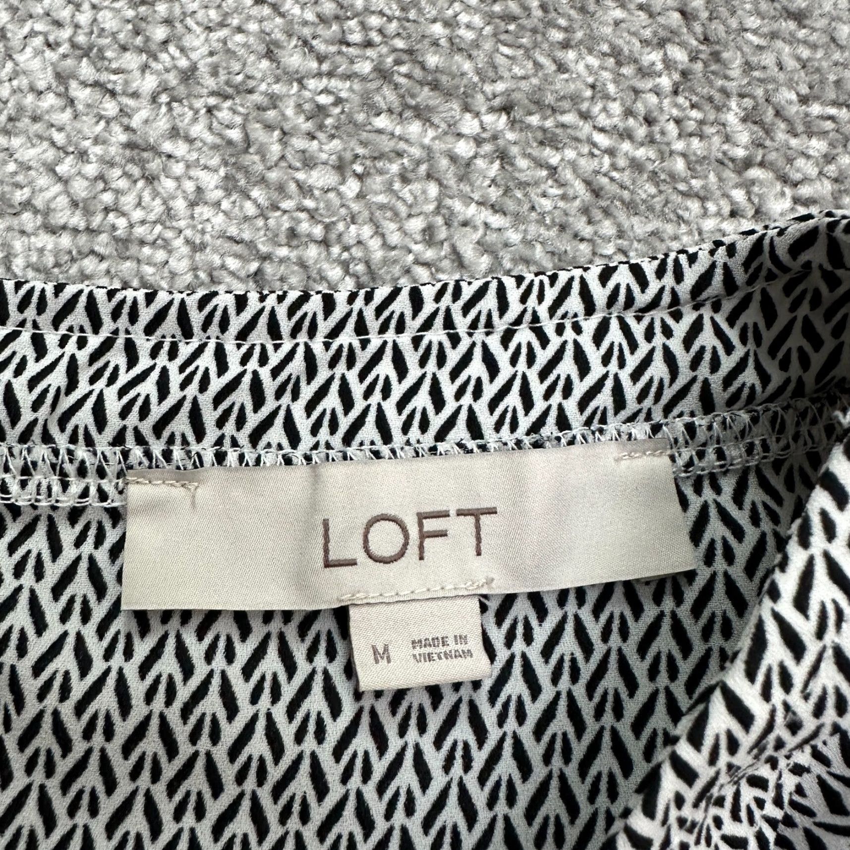 Loft Ann Taylor Loft Blouse Womens Medium Black Geometric Boat Neck Size M / US 6-8 / IT 42-44 - 5 Thumbnail