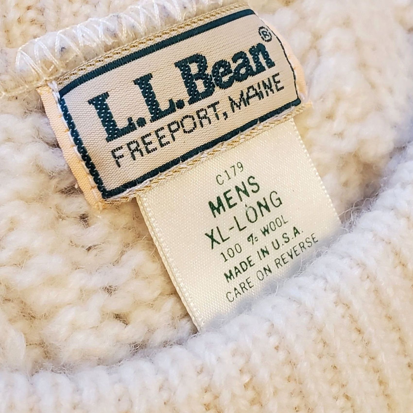 Vintage VINTAGE LL Bean Sweater Mens XL Long Crew Neck Wool Cable Knit Fisherman 90s 80s USA Hand Wash Only Size US XL / EU 56 / 4 - 5 Thumbnail