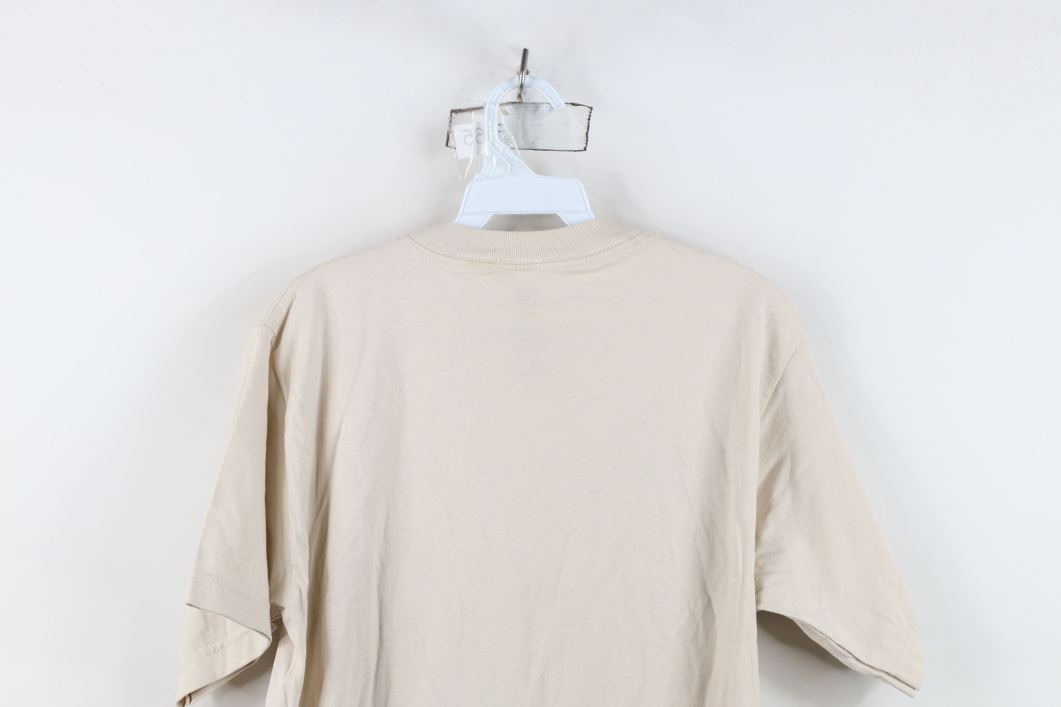 Vintage Deadstock Vintage Y2K DC Shoes Skateboarding Logo T-Shirt Size US L / EU 52-54 / 3 - 13 Thumbnail