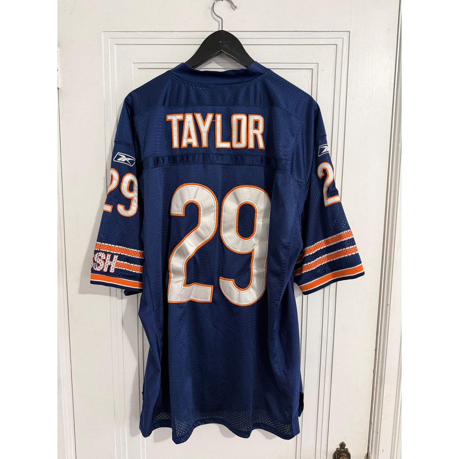 Reebok Throwback Chester Taylor Chicago Bears Jersey Sz XXL Size US XXL / EU 58 / 5 - 2 Thumbnail