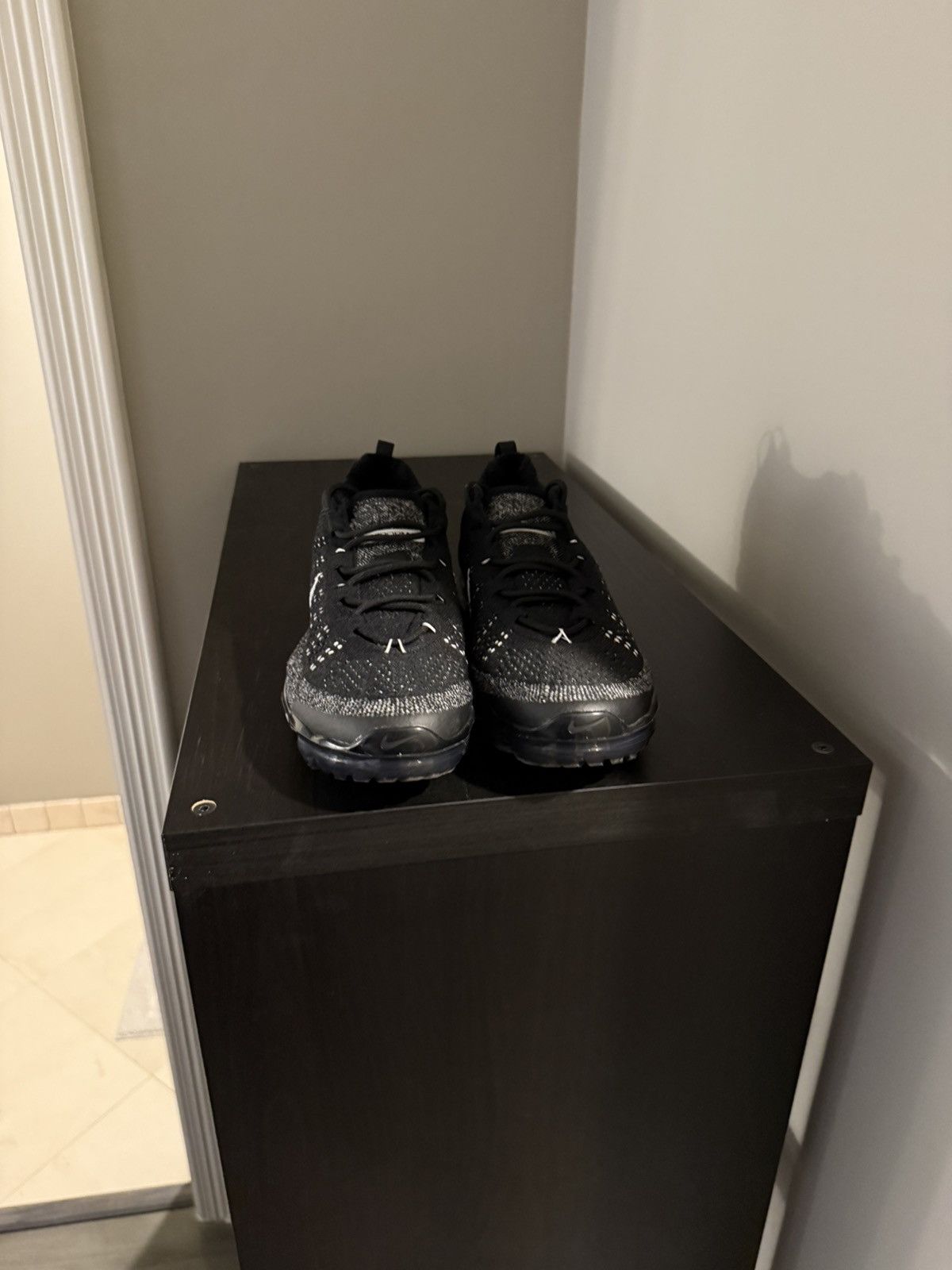 Nike Nike vapor max 2023 Flyknit ‘Oreo’ Size US 12.5 / EU 45-46 - 3 Thumbnail