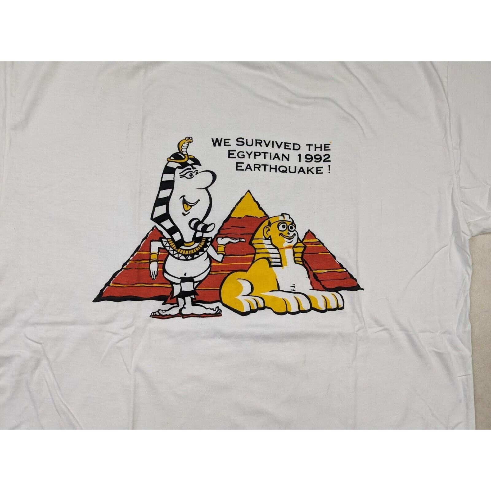 Majestic Vtg 'We Survived Egyptian 1992 Earthquake' 90s T-Shirt Cairo Size US XL / EU 56 / 4 - 2 Thumbnail