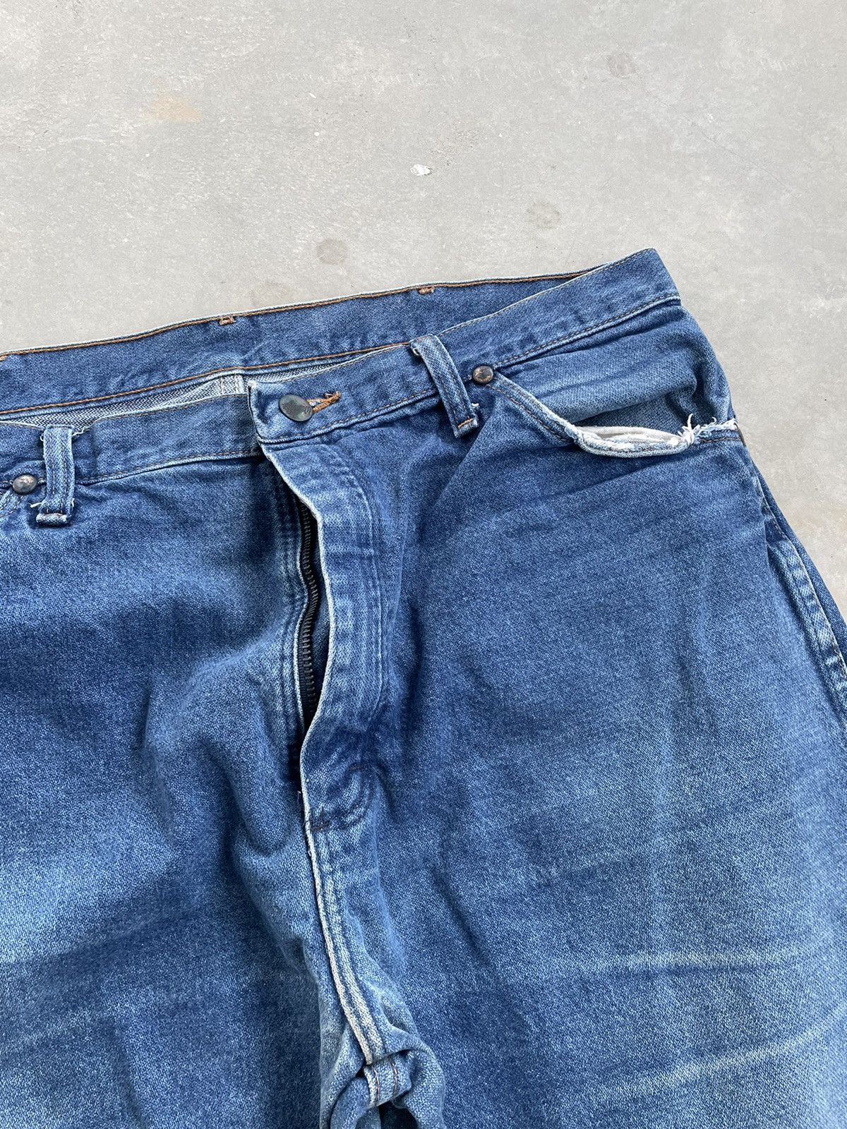 Vintage × Wrangler VINTAGE WRANGLER DISTRESSED DENIM PANT Size US 31 - 3 Thumbnail