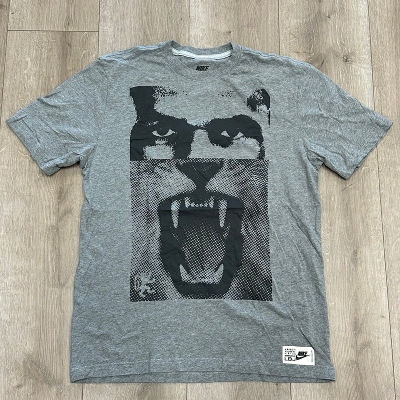 Nike Nike LeBron James Roar Lion Gray Tee T Shirt Size Large L Size US L / EU 52-54 / 3 - 7 Thumbnail