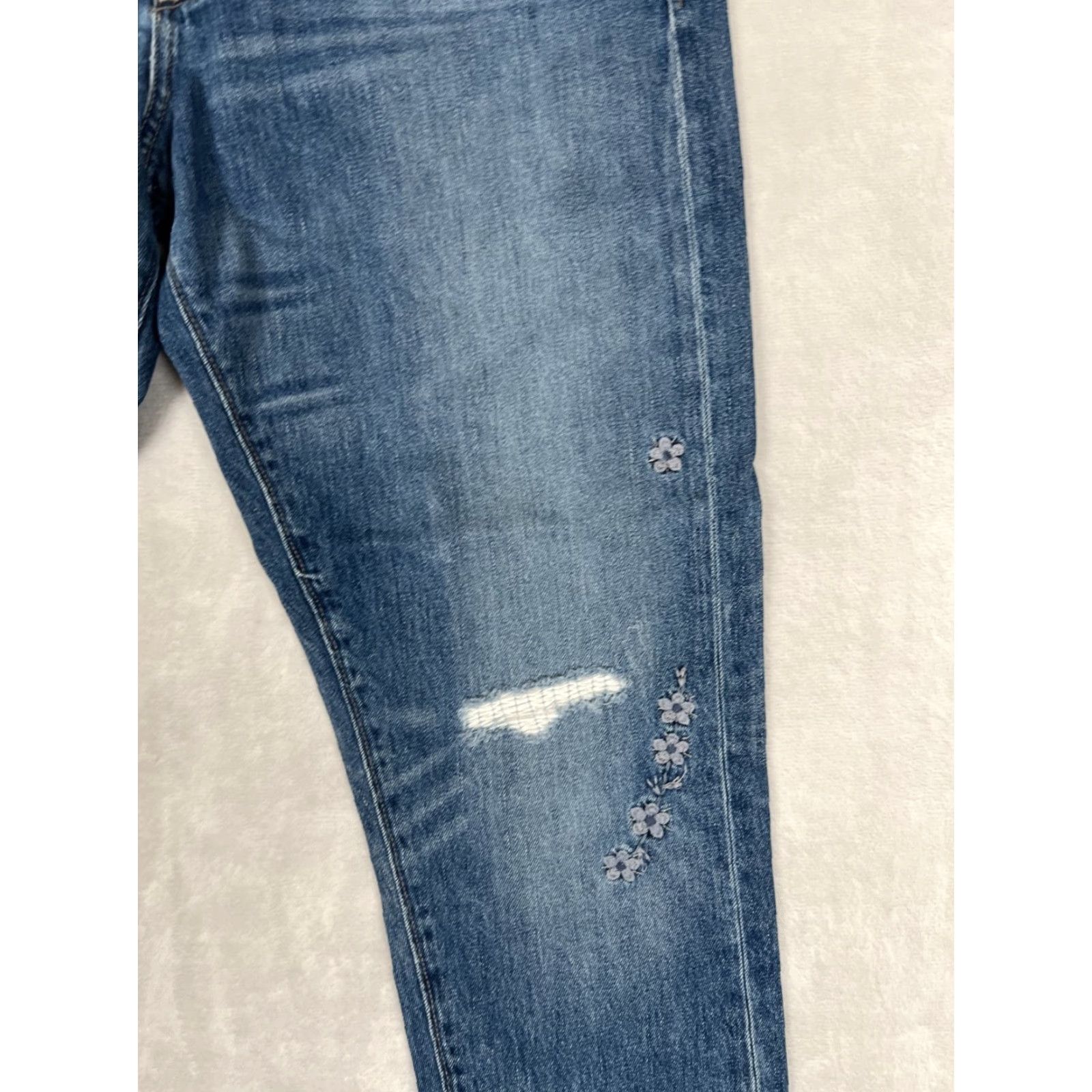 Lucky Brand Lucky Brand Jeans Women 14/32 Distressed Embroidered Slim Boyfriend Blue Denim 5-Pocket Inseam 29 Spring Summer Fall Womens Size 36" / US 14 / IT 50 - 4 Thumbnail