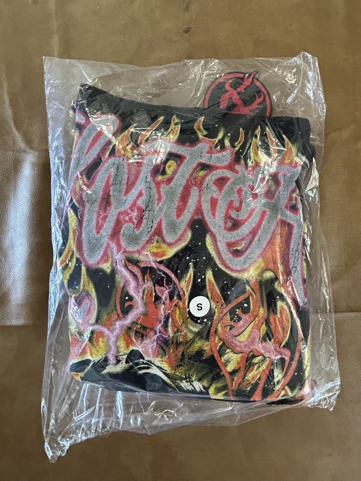 Other 100% Authentic Lost Hills Hoodie (LH4005)! Size US S / EU 44-46 / 1 - 3 Thumbnail