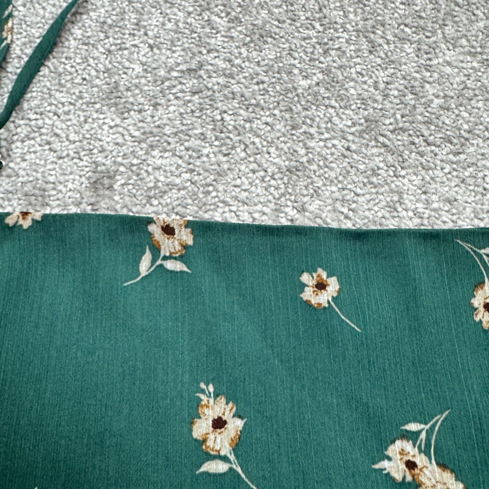Vintage All In Favor Floral Camisole Tank Top Womens L Green Spaghetti Chiffon Boho Beach 90s? Size L / US 10 / IT 46 - 4 Thumbnail