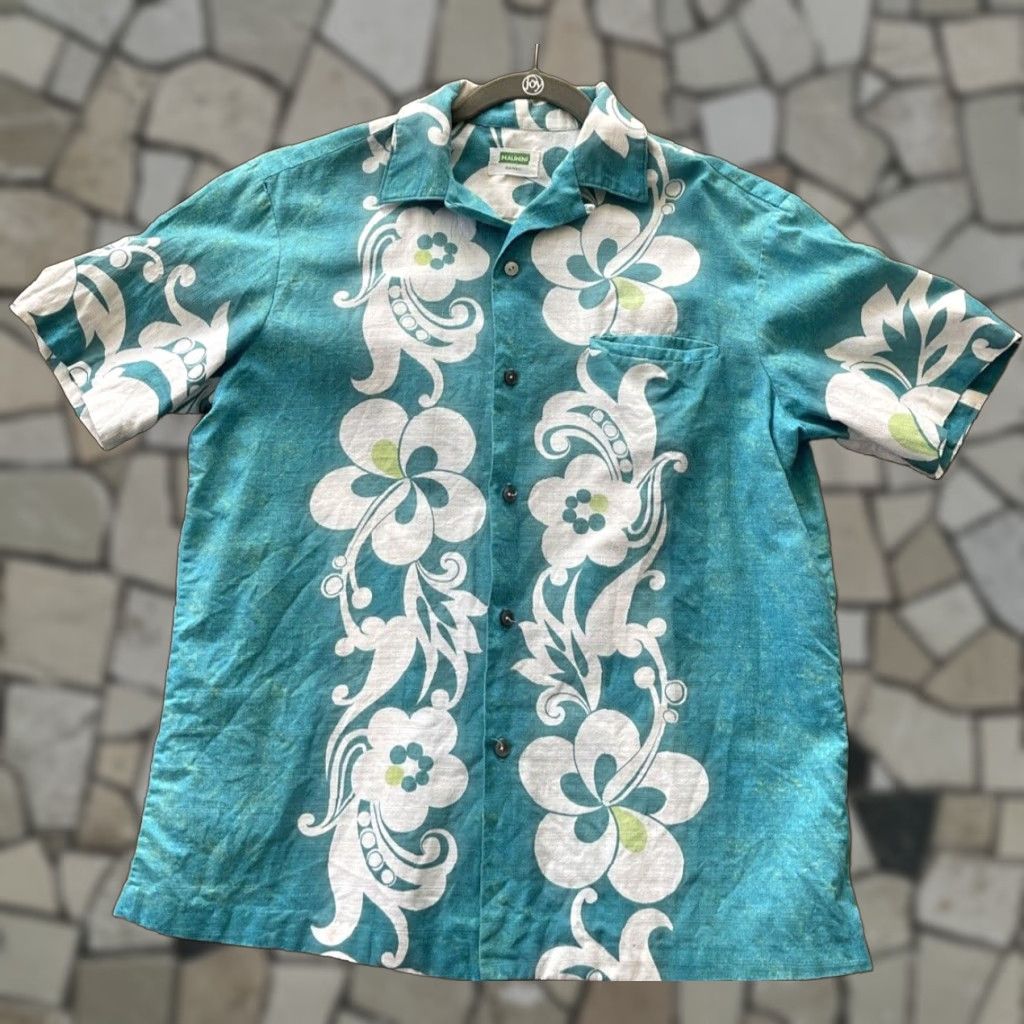 VINTAGE Malihini Men's Hawaiian Shirt Short Sleeve Size M