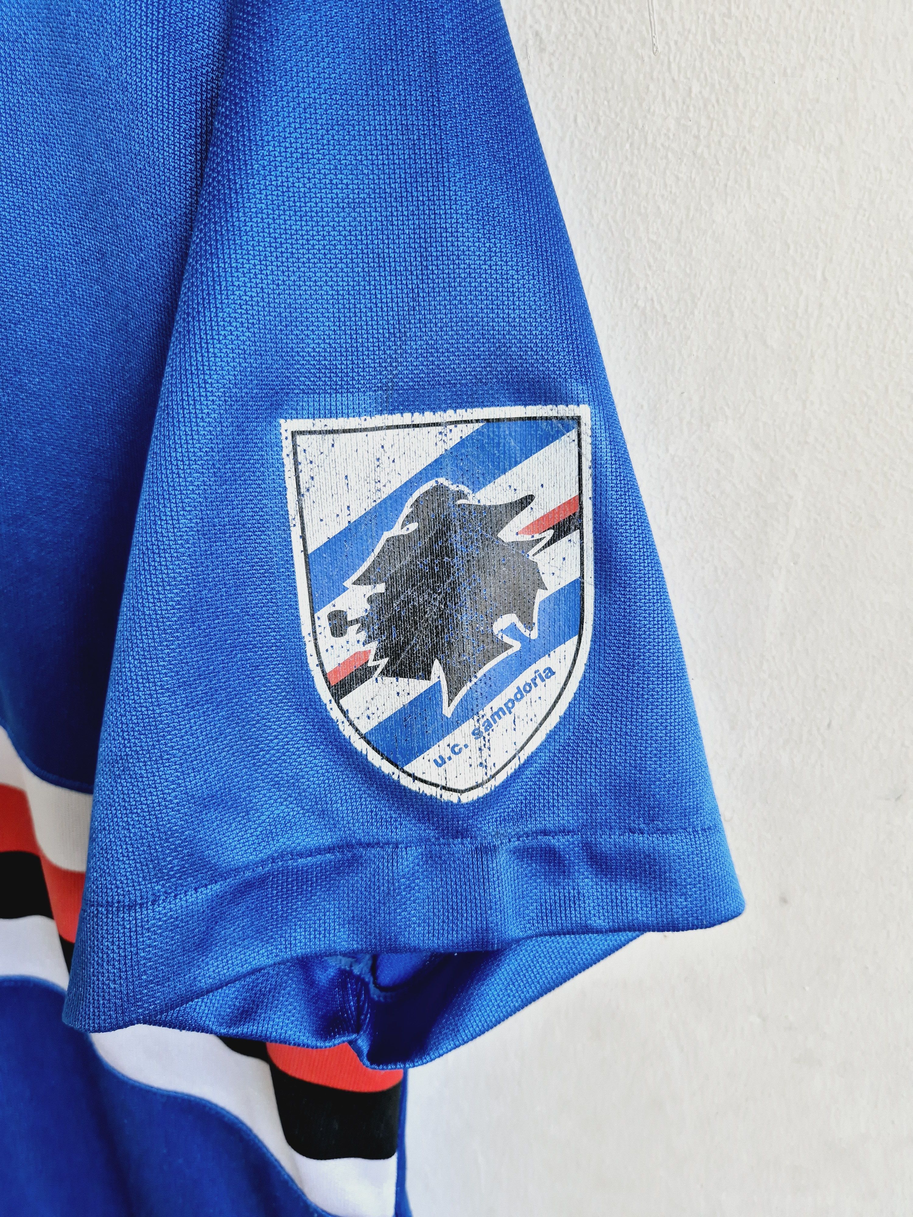 Vintage Sampdoria 1992-1994 Jersey Home Size US M / EU 48-50 / 2 - 4 Thumbnail