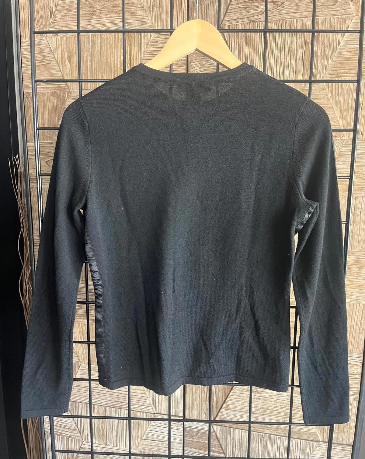 Banana Republic Banana Republic Womens Sweater Sz Medium Black 100% Wool Size M / US 6-8 / IT 42-44 - 3 Thumbnail
