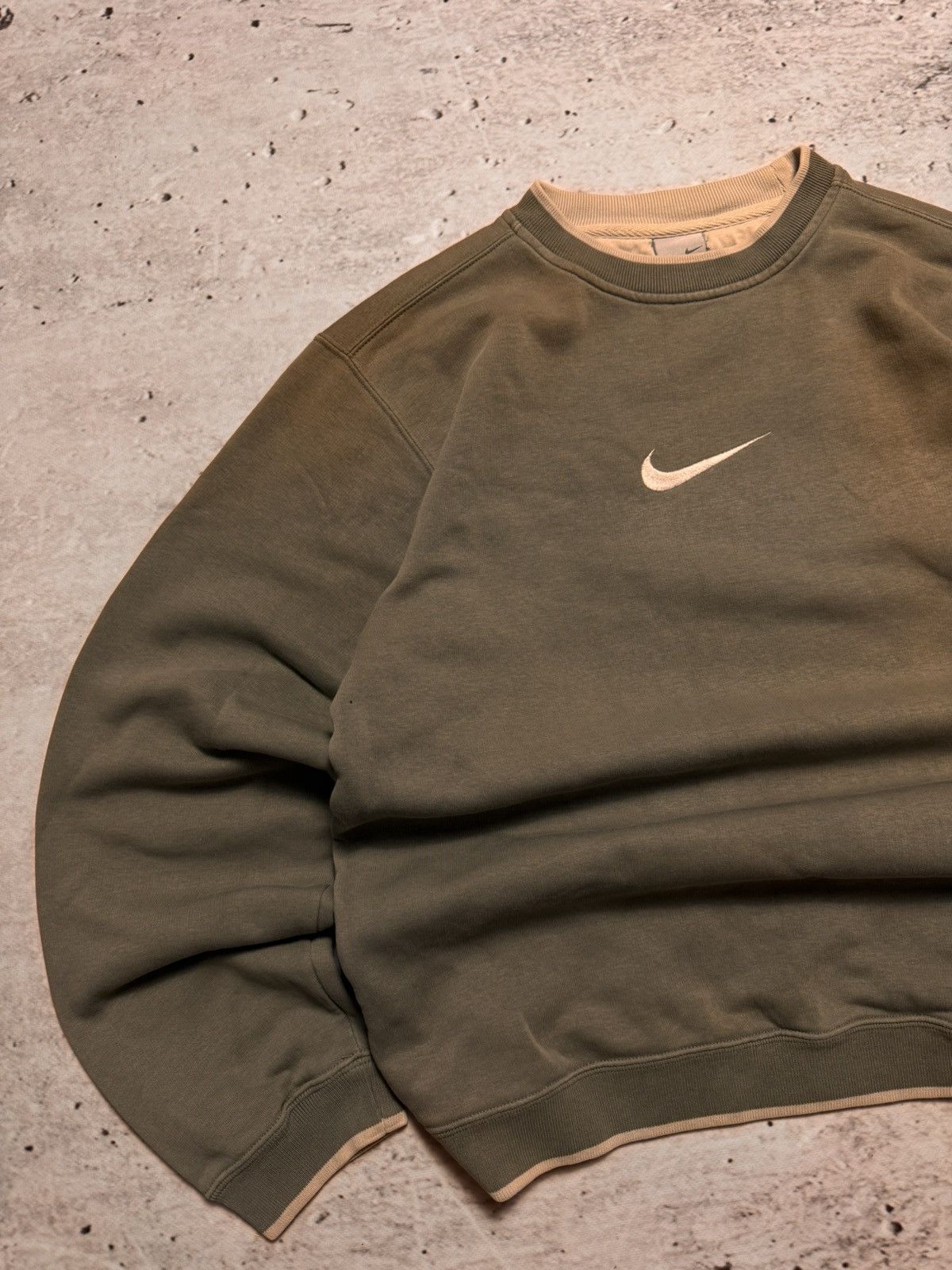Nike × Vintage NIKE VINTAGE CENTER LOGO OVERSIZE BOXY SWEATSHIRT Size US M / EU 48-50 / 2 - 2 Thumbnail