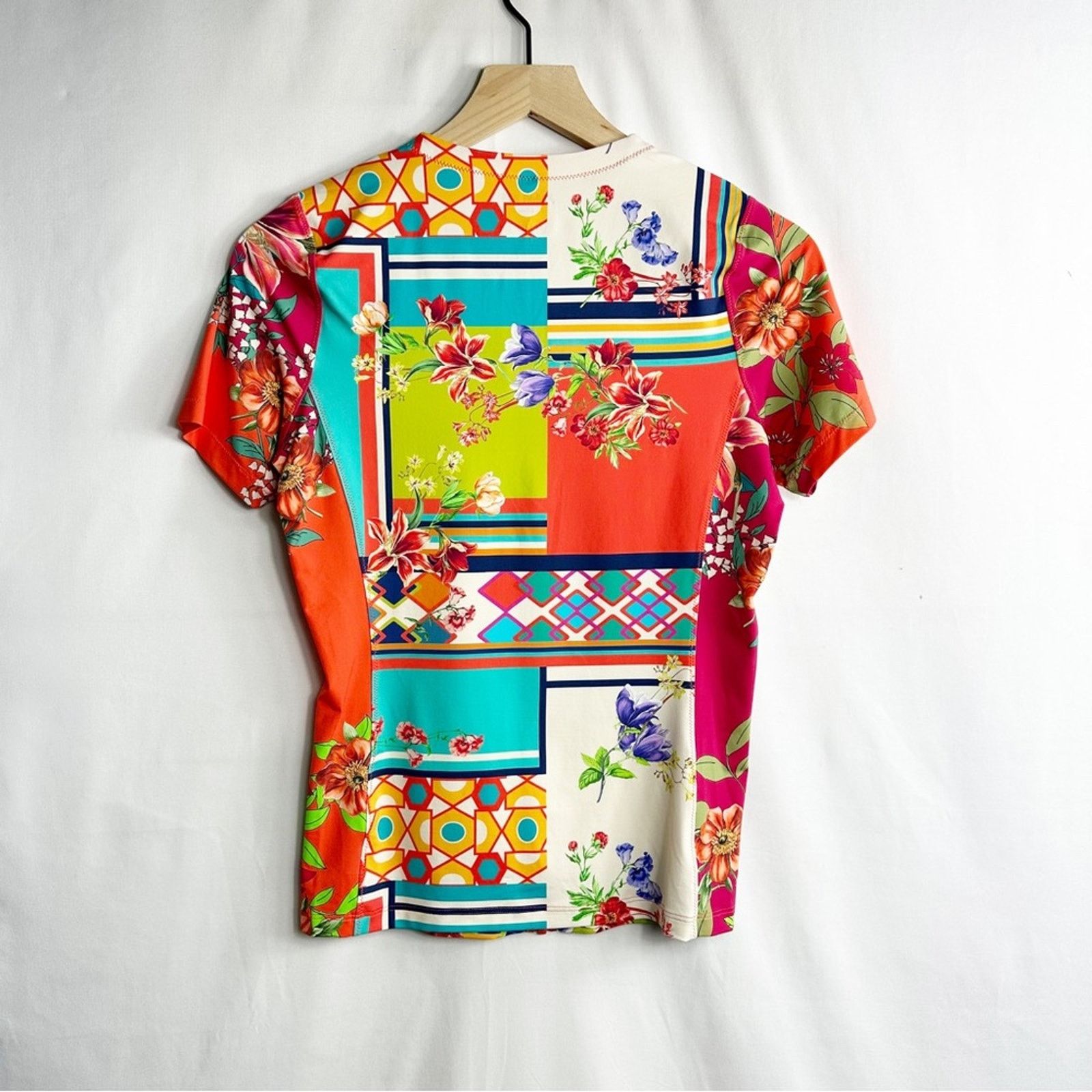 Johnny Was JOHNNY WAS Nanya Surf Shirt NWT in Size Medium Size ONE SIZE - 7 Thumbnail