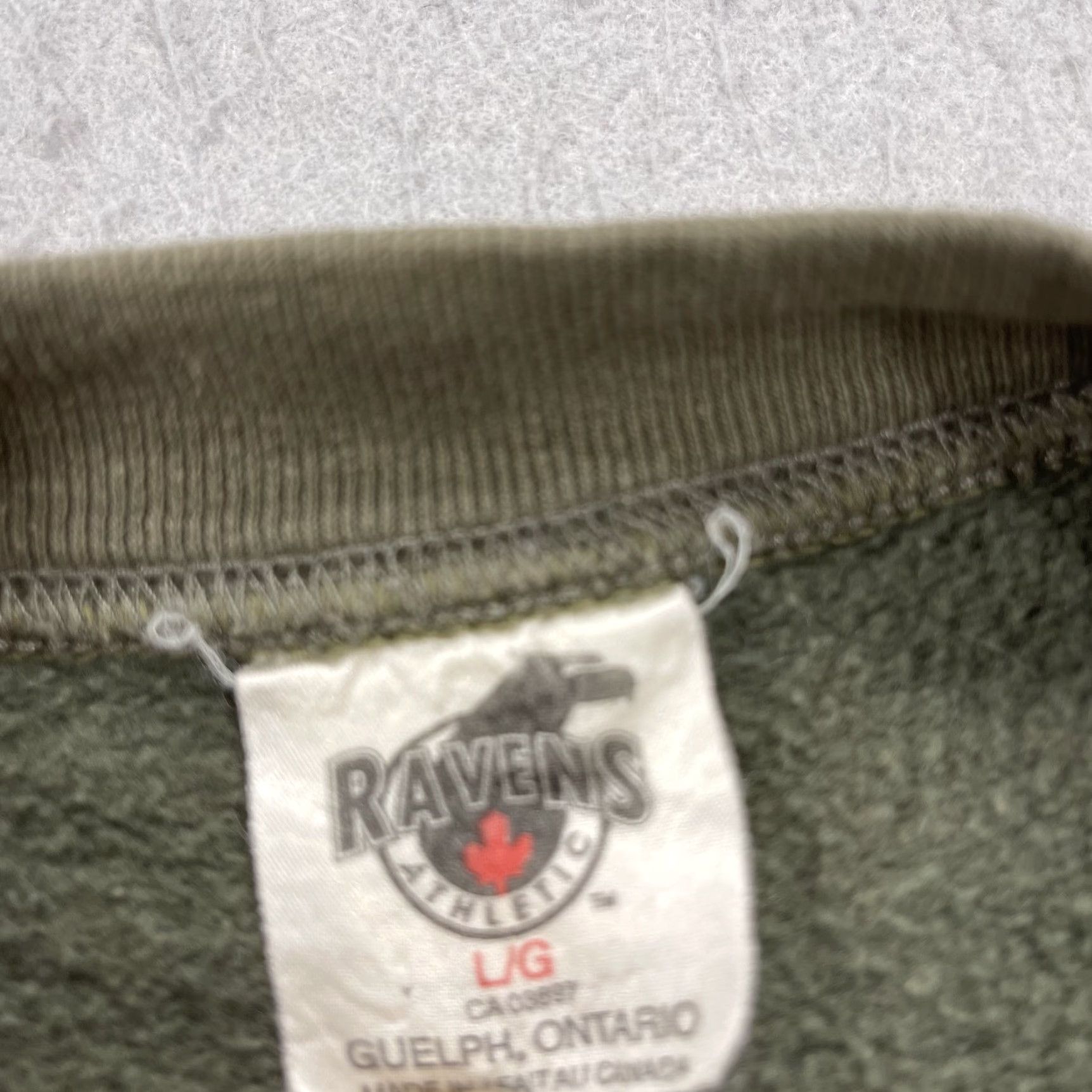 Olive VINTAGE Ravens Sweatshirt Mens L Olive Green Canada Moose Crewneck 90s Hiking Graphic Print Winter Fall Spring Crew Neck Pullover Longevity Size US L / EU 52-54 / 3 - 4 Thumbnail