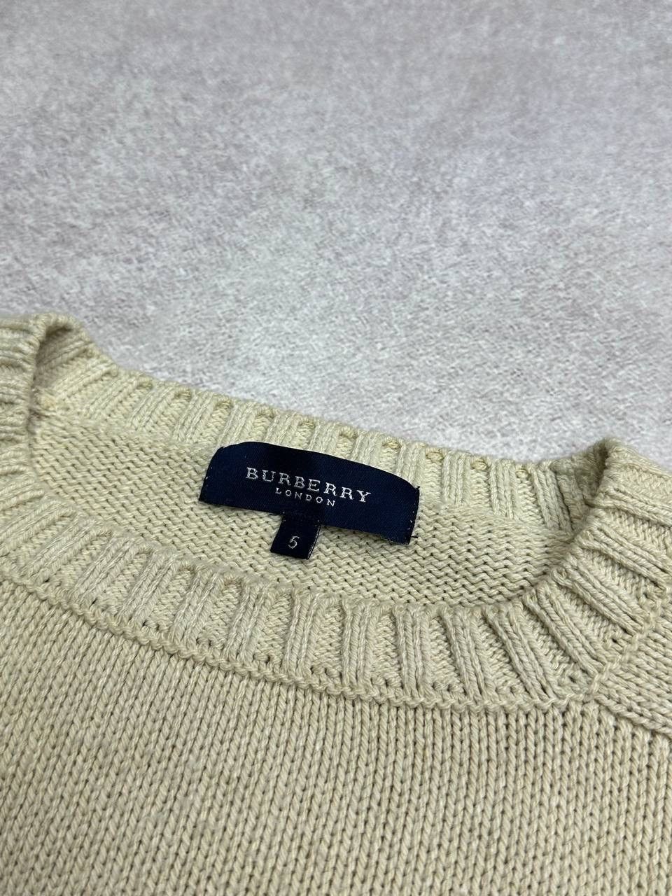 Burberry Vintage Beautiful Burberry Sweater 90s rare M Size US M / EU 48-50 / 2 - 4 Thumbnail