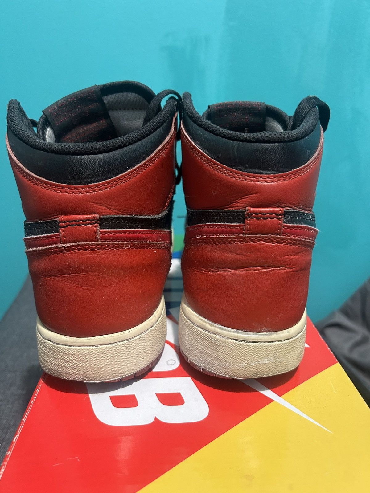 Jordan Brand Retro 1 “Banned” 2016 Size US 6.5 / EU 39-40 - 3 Thumbnail