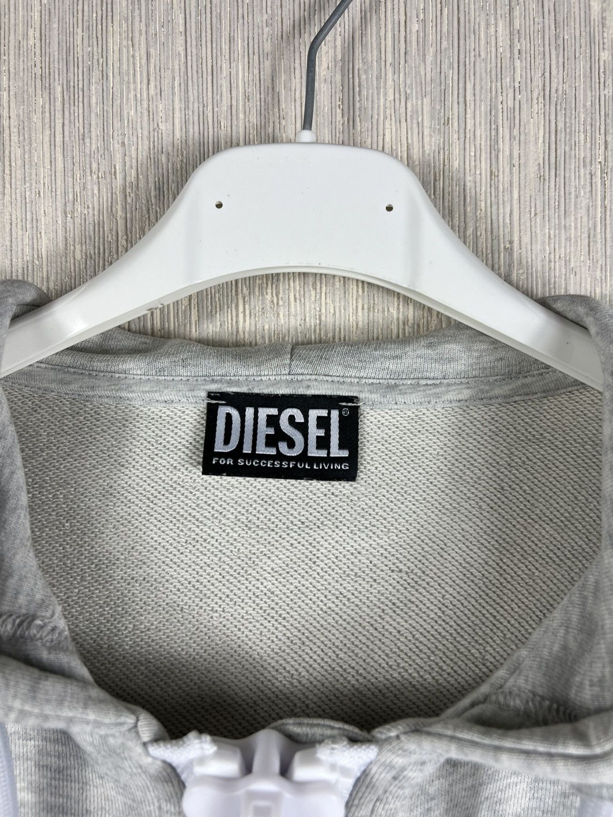 Diesel Diesel F-Croppy-Zip cropped big zip hoodie undersized zipper Size XS / US 0-2 / IT 36-38 - 14 Thumbnail