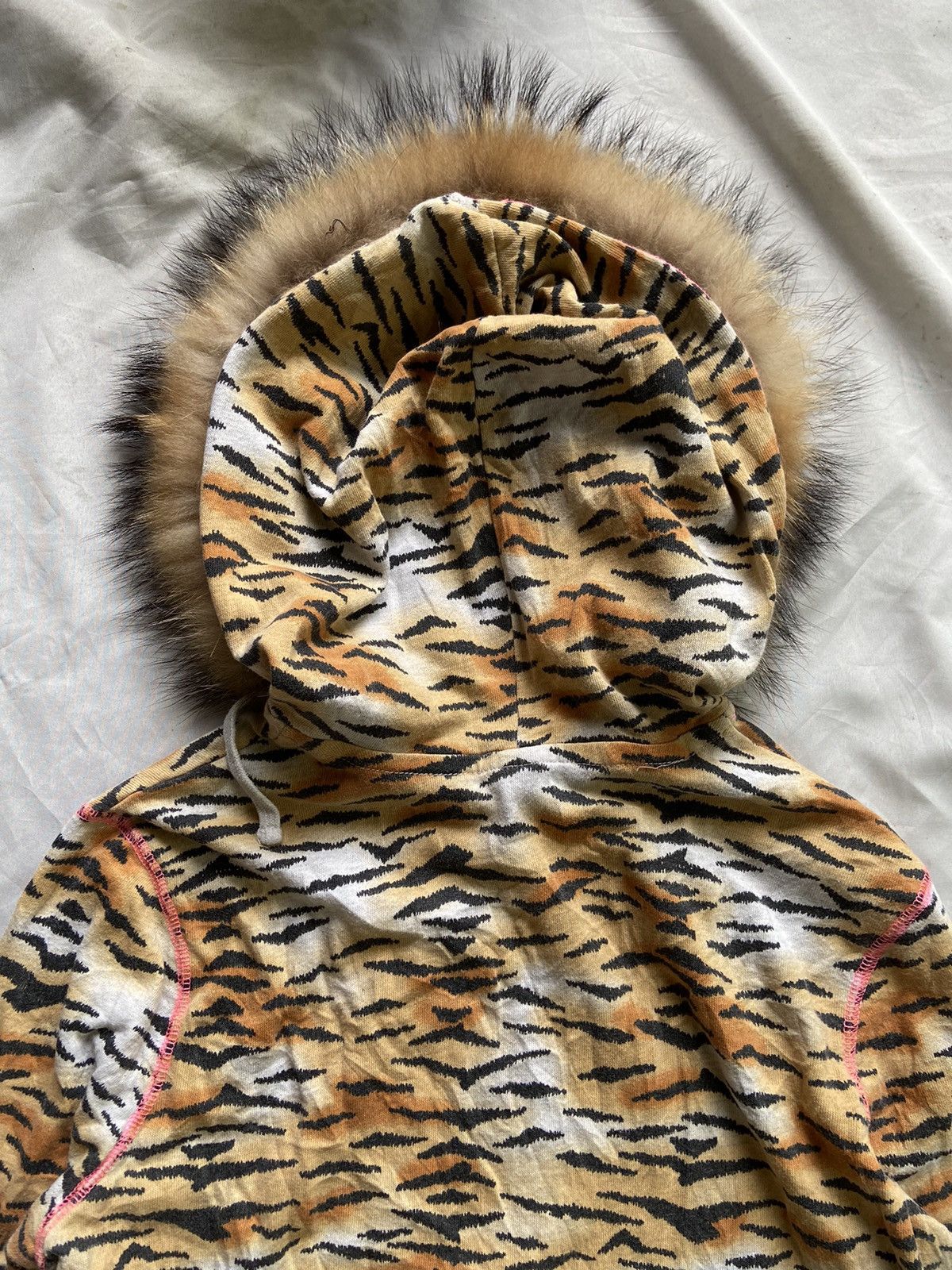 Japanese Brand TIGER PRINTED FUR ZIP HOODIE Size US S / EU 44-46 / 1 - 11 Thumbnail