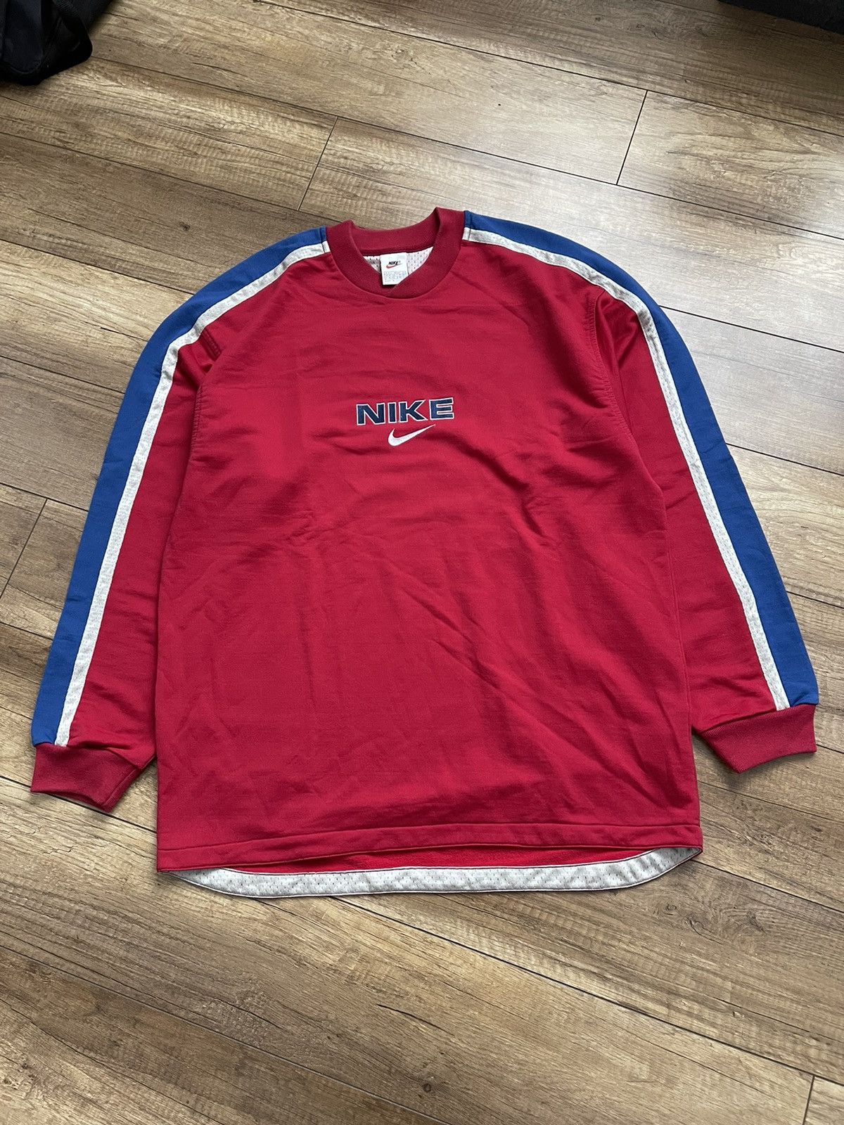 Other Nike Vintage Sweatshirt Crewneck Big Logo 90s Size US L / EU 52-54 / 3 - 12 Thumbnail