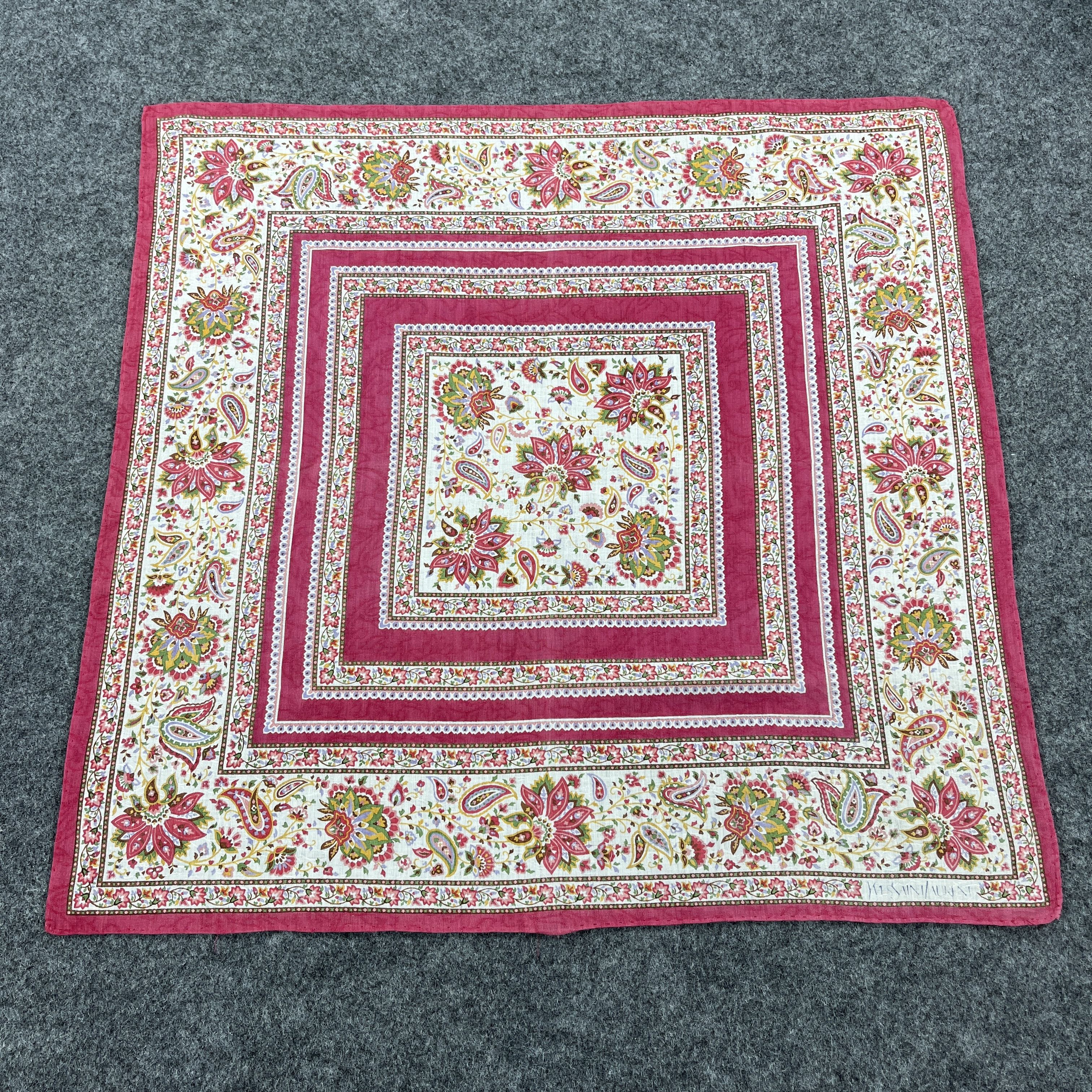 Vintage Yves Saint Laurent Handkerchief / Bandana / Neckerchief B892 Size ONE SIZE - 2 Thumbnail