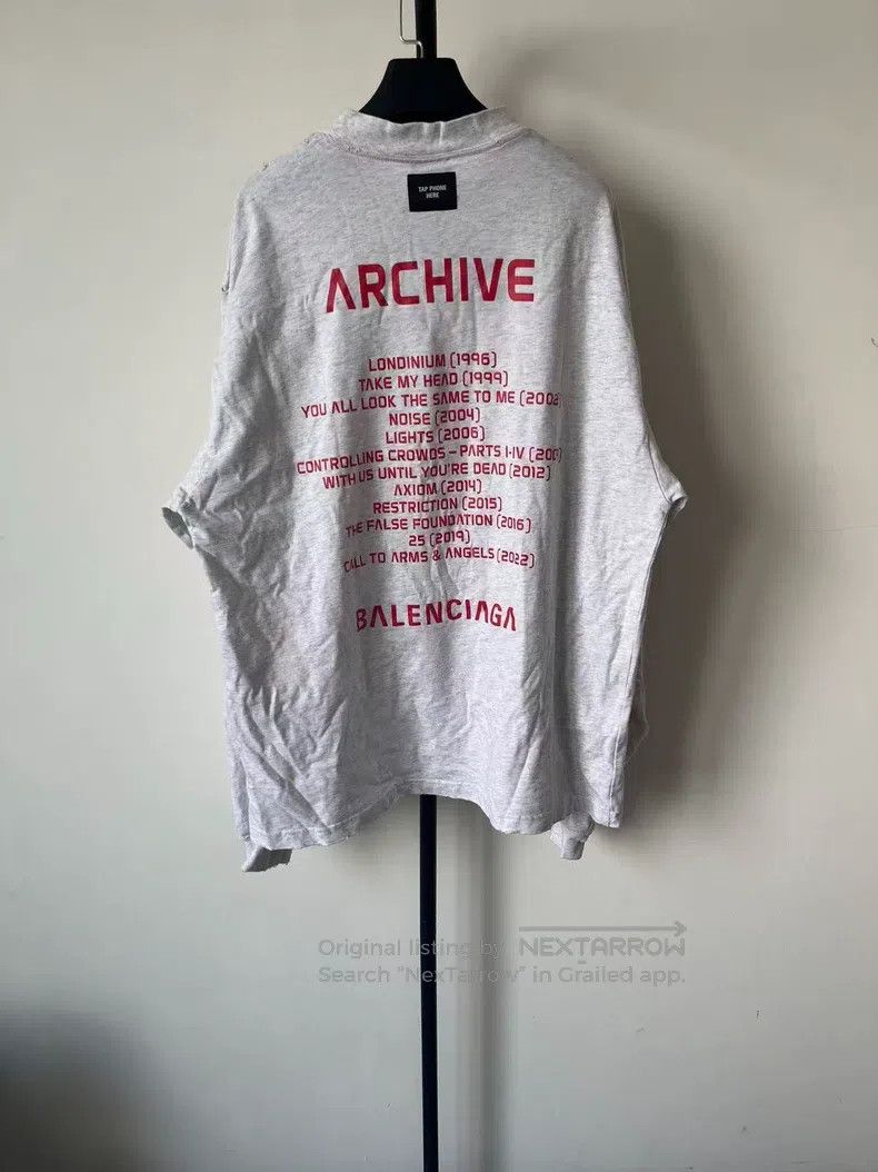 Balenciaga Balenciaga Loose Letter Printed Round Neck Long Sleeve T-S Size US L / EU 52-54 / 3 - 2 Thumbnail