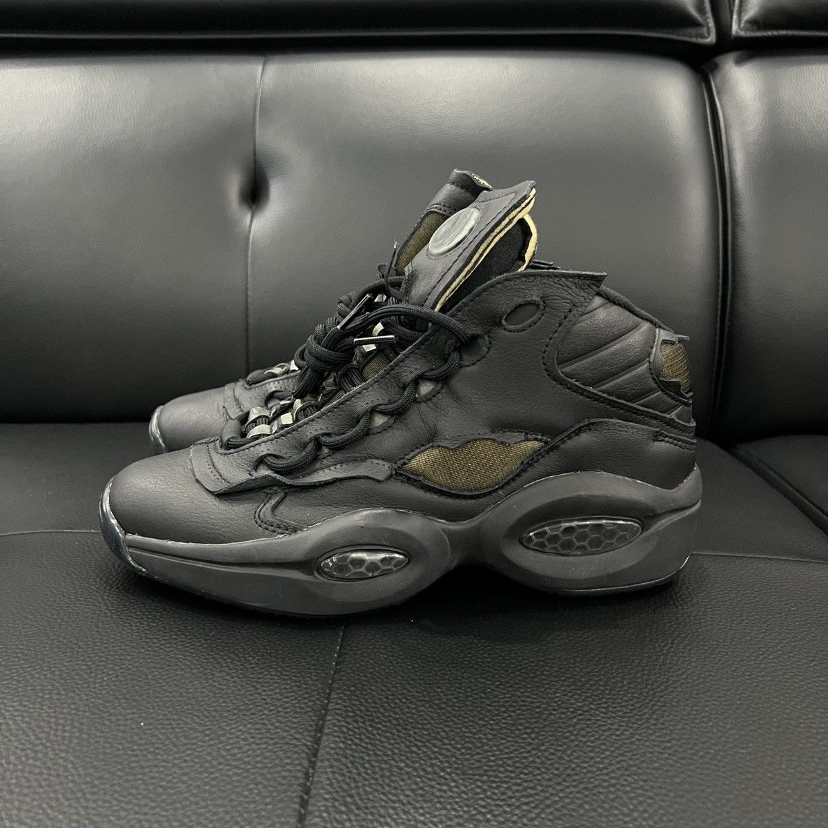 Maison Margiela × Reebok Maison Margiela x Reebok Deconstructed Iverson Sneakers Size US 8 / EU 41 - 3 Thumbnail