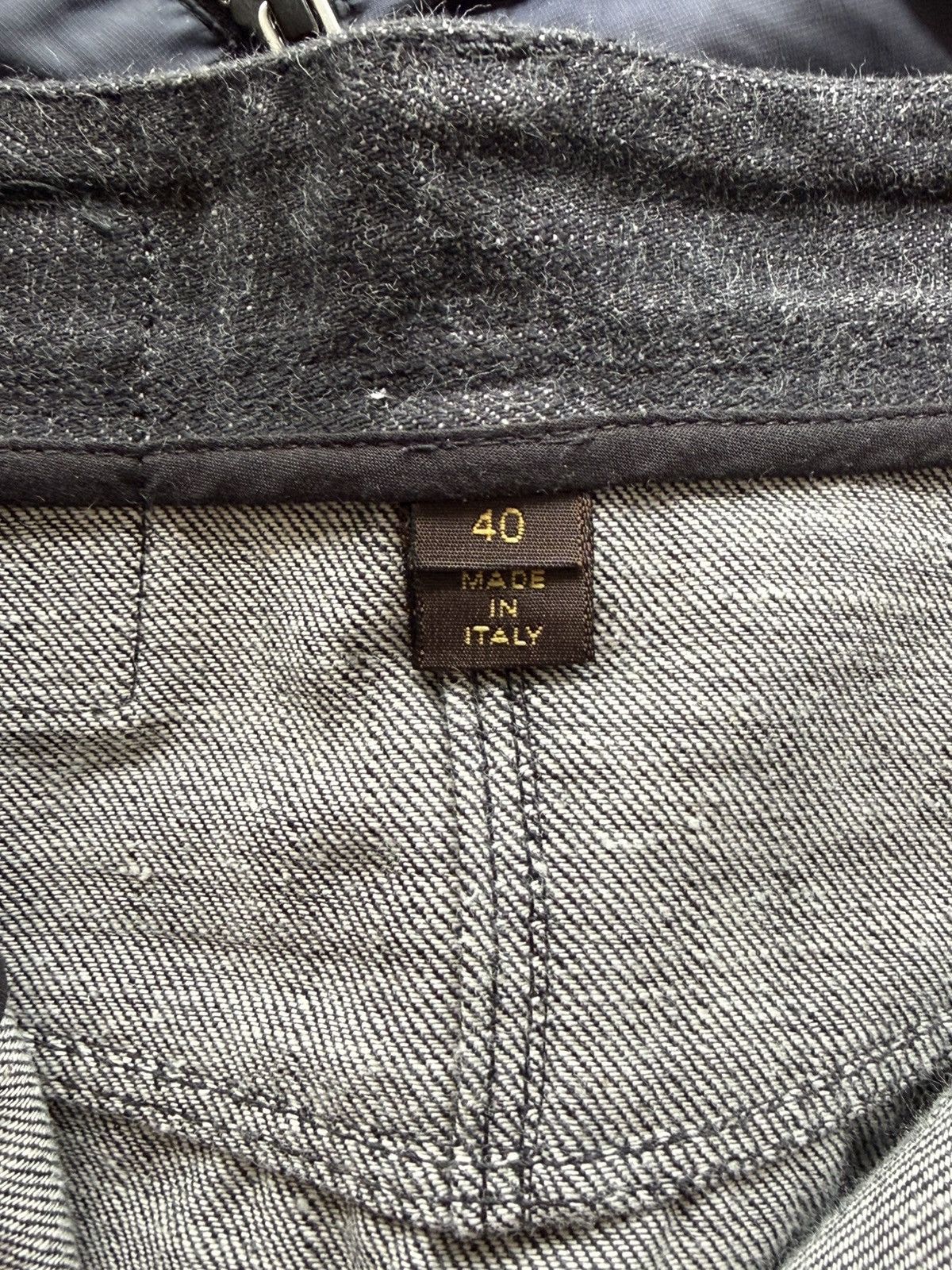 Louis Vuitton Luis Vuitton Grey Denim Skirt size 40 Size 27" / US 4 / IT 40 - 20 Thumbnail