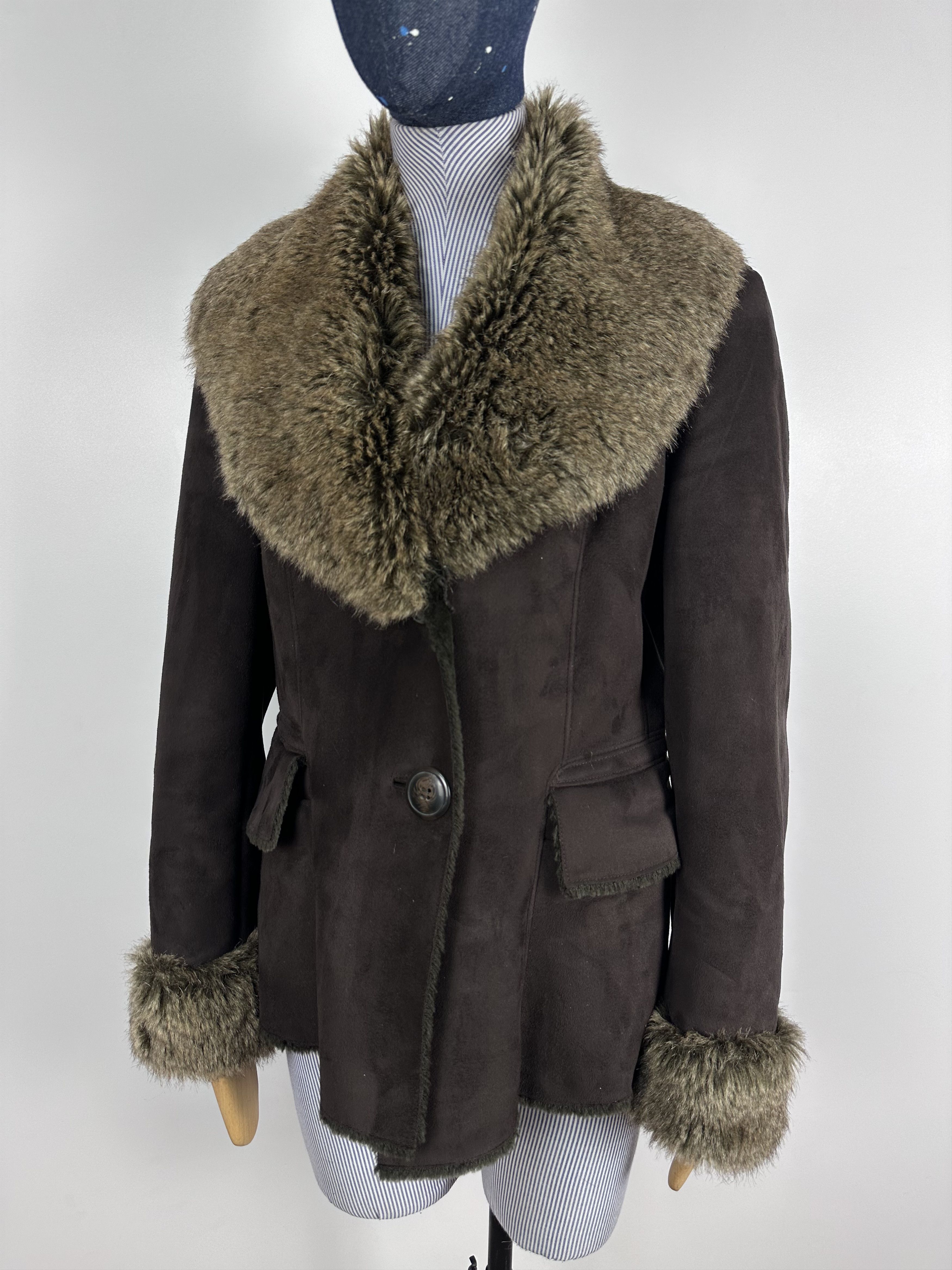 Balmain × Grailed Balmain Vintage Sheepskin Coat Fur Jacket Womans Size 40 Size S / US 4 / IT 40 - 1 Thumbnail