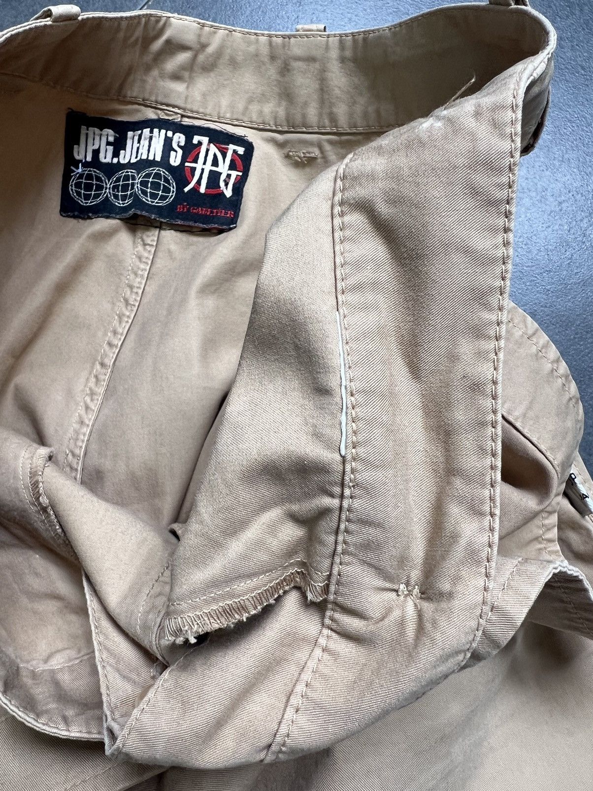 Jean Paul Gaultier Vintage 90’s JPG Jeans Jean Paul Gaultier transformer pants Size 32" / US 10 / IT 46 - 11 Thumbnail