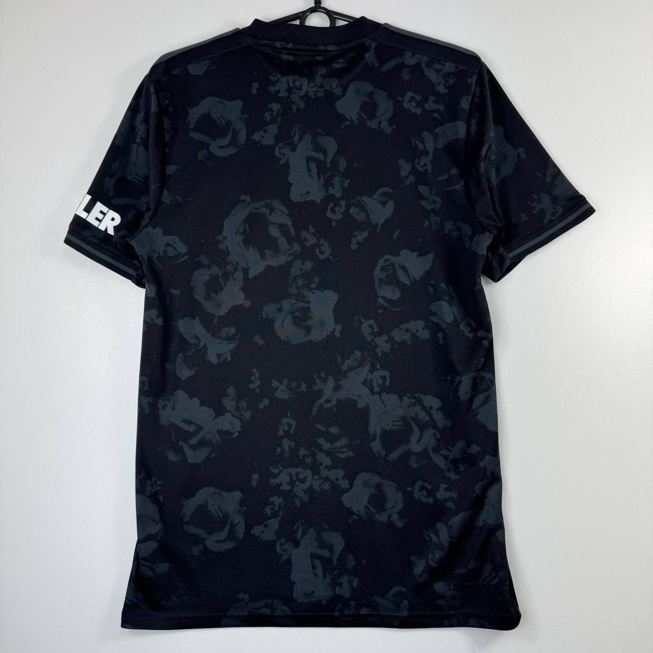 Adidas Adidas Manchester United 2019-20 Jersey ED7390 Men Size S Size US S / EU 44-46 / 1 - 12 Thumbnail