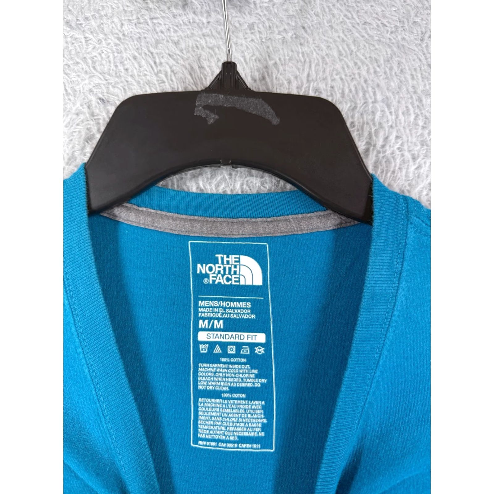 The North Face The North Face Shirt Adult Medium Blue Keep On Trekking Pocket Short Sleeve Crew Size US M / EU 48-50 / 2 - 7 Thumbnail
