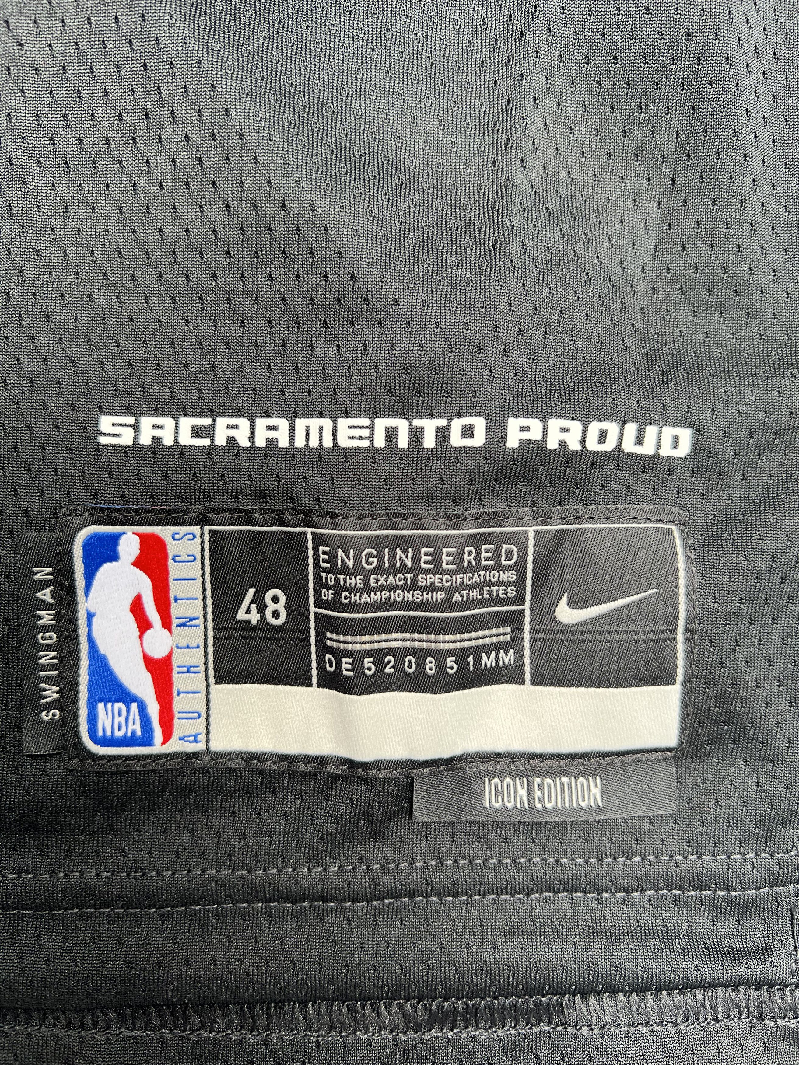 NBA × Nike De'Aaron Fox Sacramento Kings Icon Swingman Jersey Size US L / EU 52-54 / 3 - 5 Thumbnail
