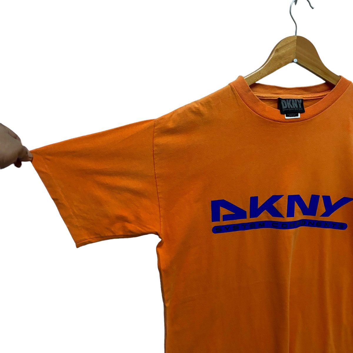 DKNY × Vintage Vintage DKNY Graphic Printed Spellout Tshirt Size US L / EU 52-54 / 3 - 8 Thumbnail