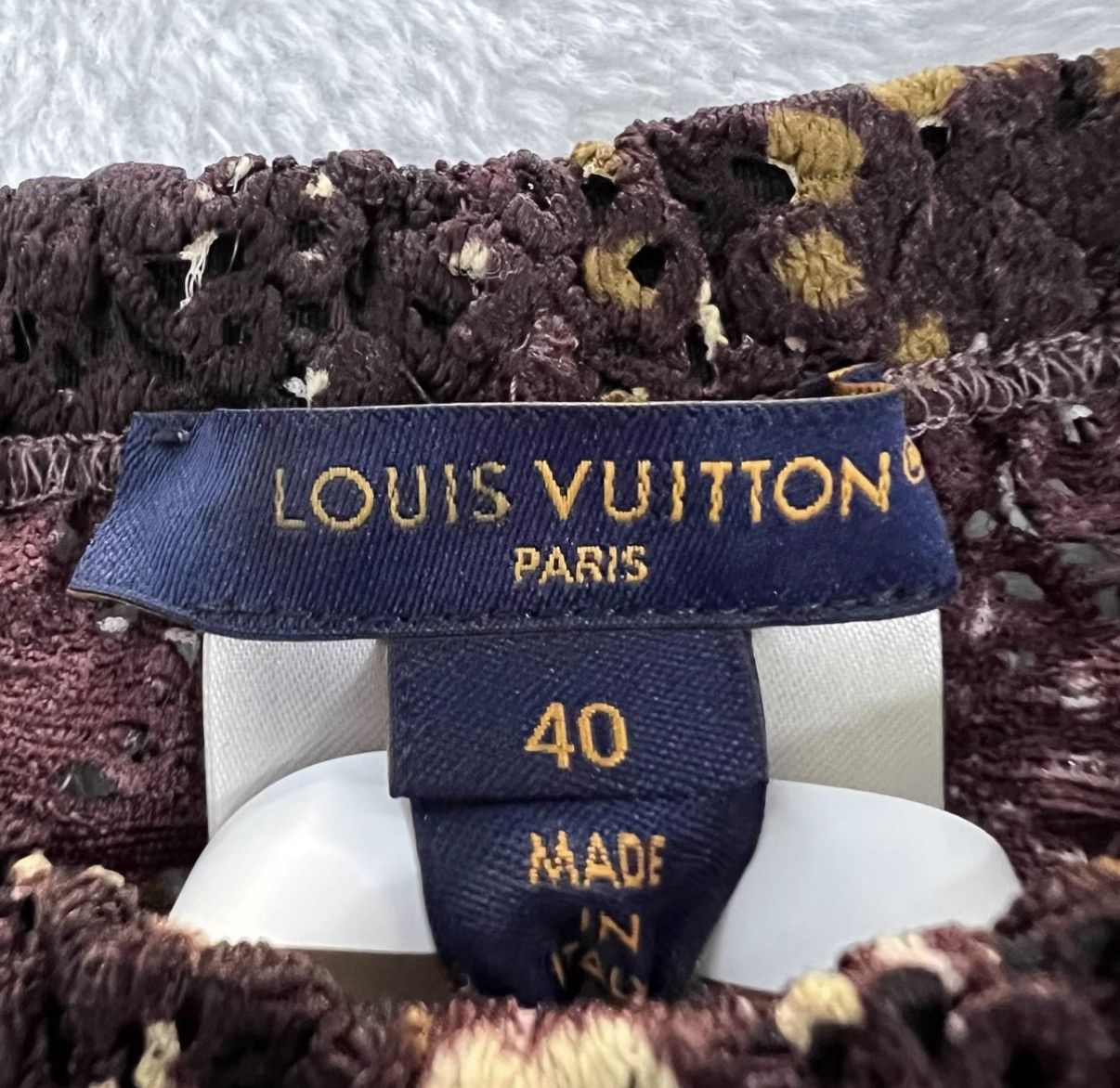Louis Vuitton Louis Vuitton Runway Burgundy Heavy Embroidered Pants J41 Size 28" / US 6 / IT 42 - 3 Thumbnail