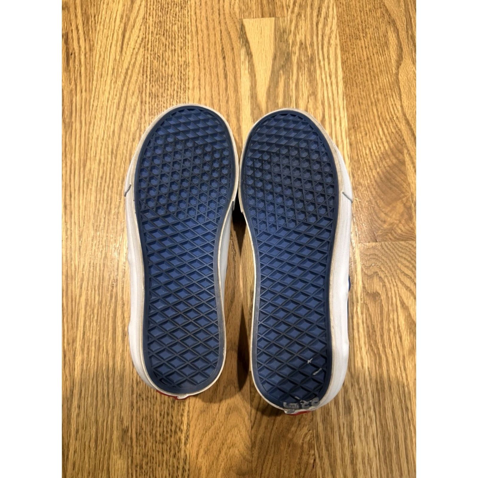 Marc Jacobs Vans Marc Jacobs LX Slip-On Sneakers Unisex Adults Size 8 US Beige Regular Size US 10 / IT 40 - 6 Thumbnail