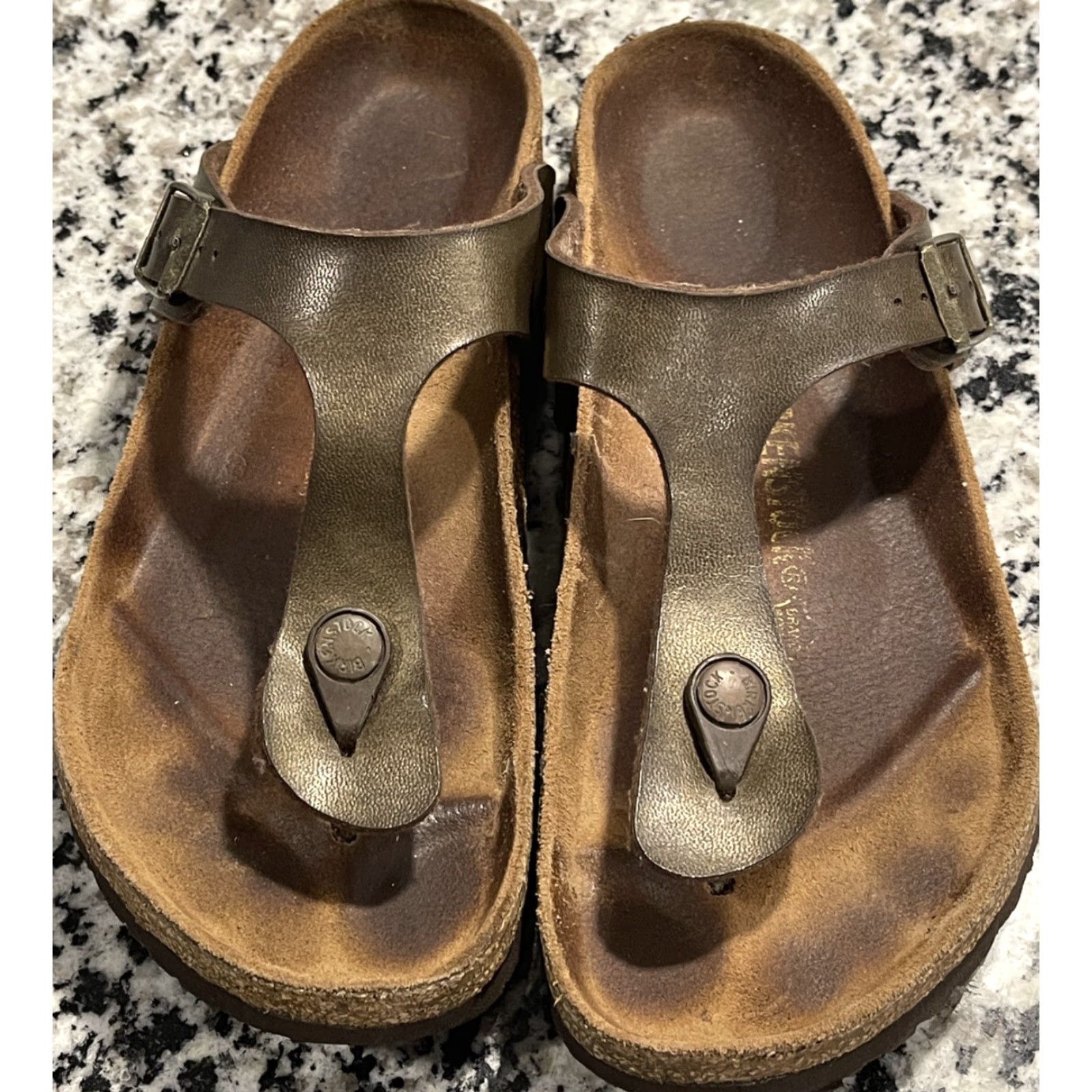 Birkenstock Birkenstock Gizeh Sandal Women - Slip-On Leather Upper, Metal Bronze Strap, Size 38 US 7, Flat Heel, Quest for Comfort Size US 7 / IT 37 - 3 Thumbnail