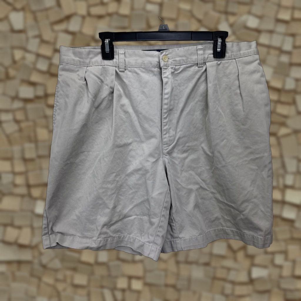Polo Ralph Lauren Vintage Polo Ralph Lauren Tyler Shorts Men’s Size 38 Beige Cotton Chino 90s Preppy Size US M / EU 48-50 / 2 - 1 Thumbnail