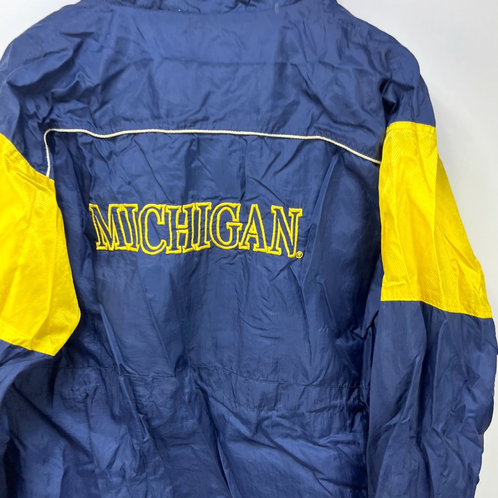Vintage VINTAGE 90s Michigan Wolverines Windbreaker Jacket Large Men's Blue Windbreaker Jacket L blue Wolverines 90s Mens Size US L / EU 52-54 / 3 - 5 Thumbnail
