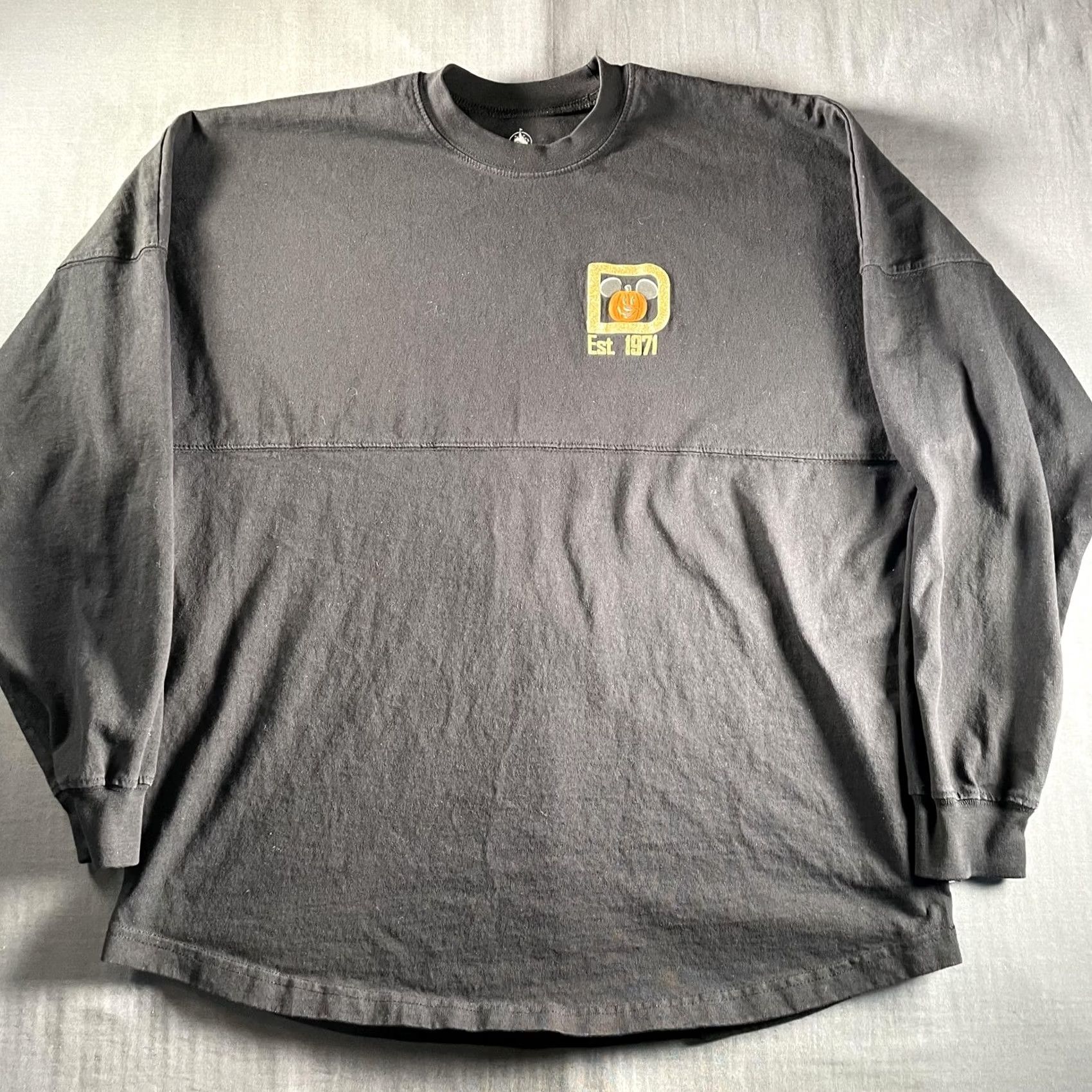 Disney Disney Halloween Spirit Jersey Shirt Mens L Black Mickey Pumpkin Ghost Ghost Spirit Jersey Size US L / EU 52-54 / 3 - 4 Thumbnail