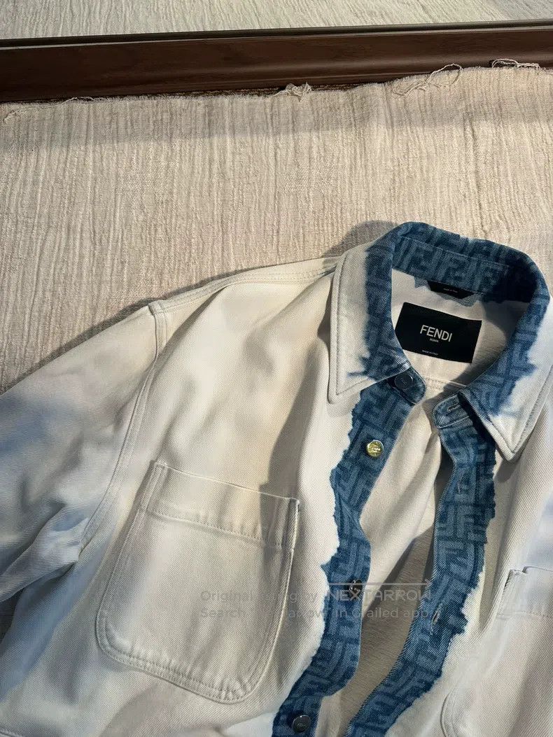 Fendi Fendi SS24 Logo Gradient Effect Point Collar Snap Denim Ja Size US S / EU 44-46 / 1 - 6 Thumbnail