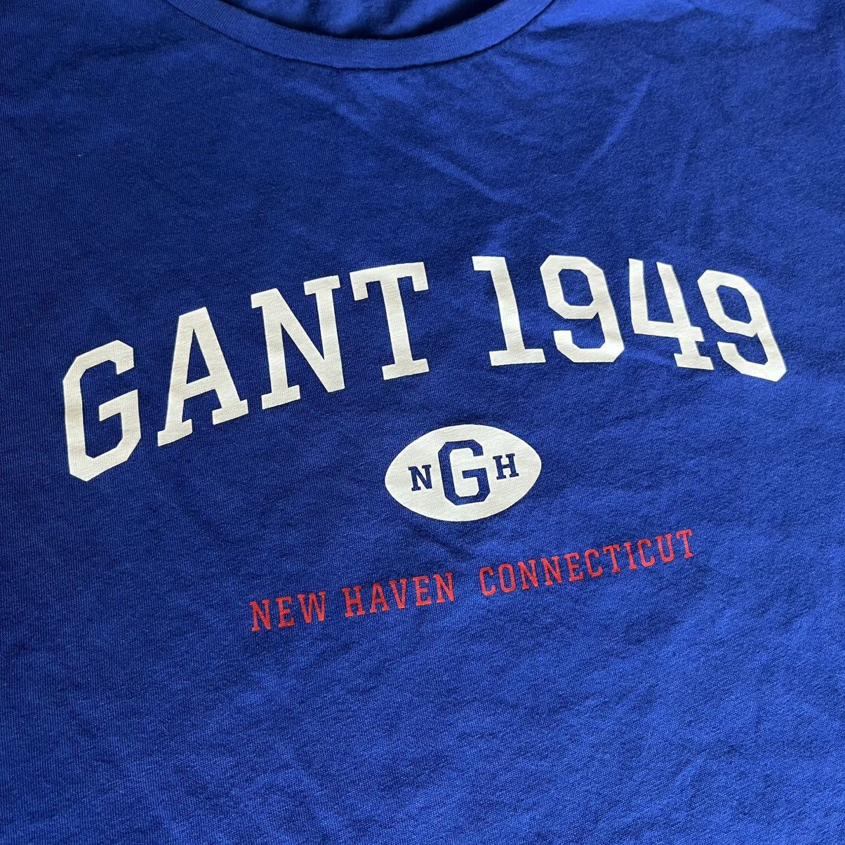 Gant × Vintage Vintage Gant 1949 New Haven Arch Logo Tee Shirt Royal Blue Size US XL / EU 56 / 4 - 3 Thumbnail