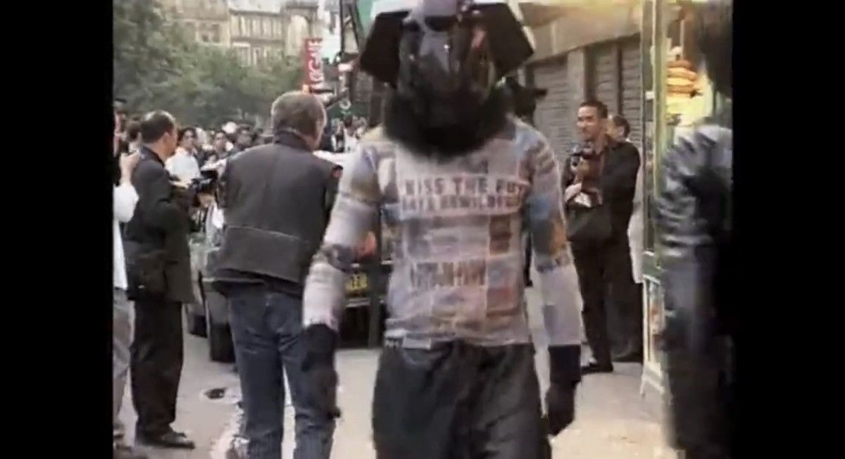 Walter Van Beirendonck Walter Van Beirendonck S/S97 "Alien Newspaper Article" Shirt Size US S / EU 44-46 / 1 - 2 Thumbnail