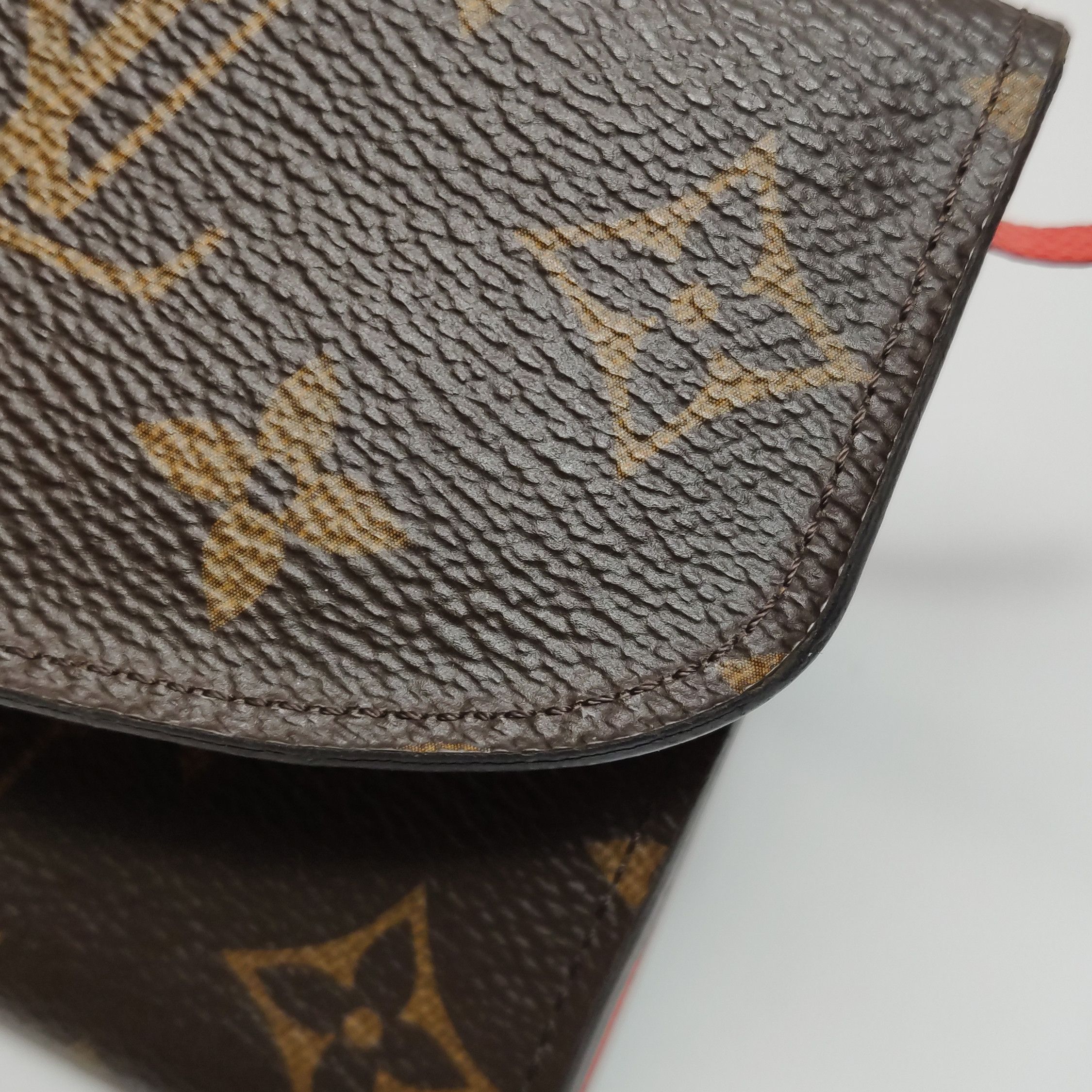 Louis Vuitton Louis Vuitton (LV) Emilie leather Monogram print snap walle Size ONE SIZE - 4 Thumbnail