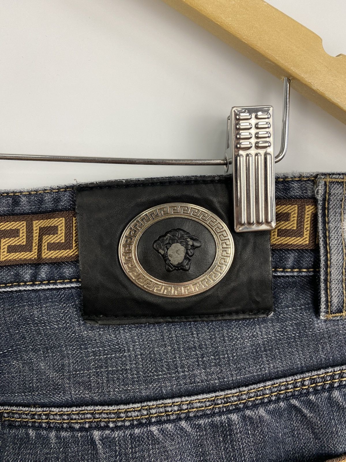 Versace 🇮🇹 Vintage 90s Versace Jeans Rare Retro Hype Y2K Size US 36 / EU 52 - 13 Thumbnail